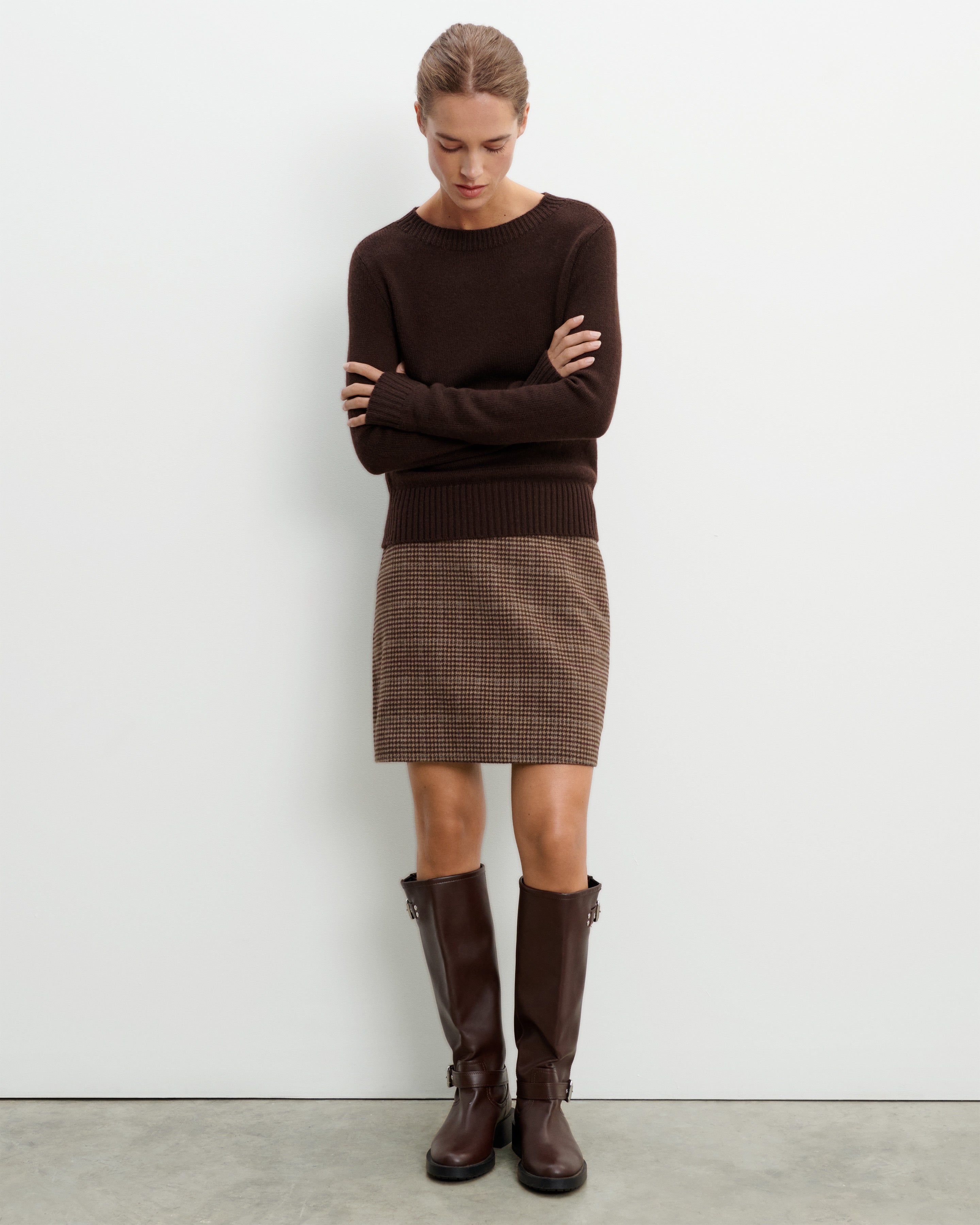 Houndstooth mini skirt in Cashmere, Yak Women millet/chocolate