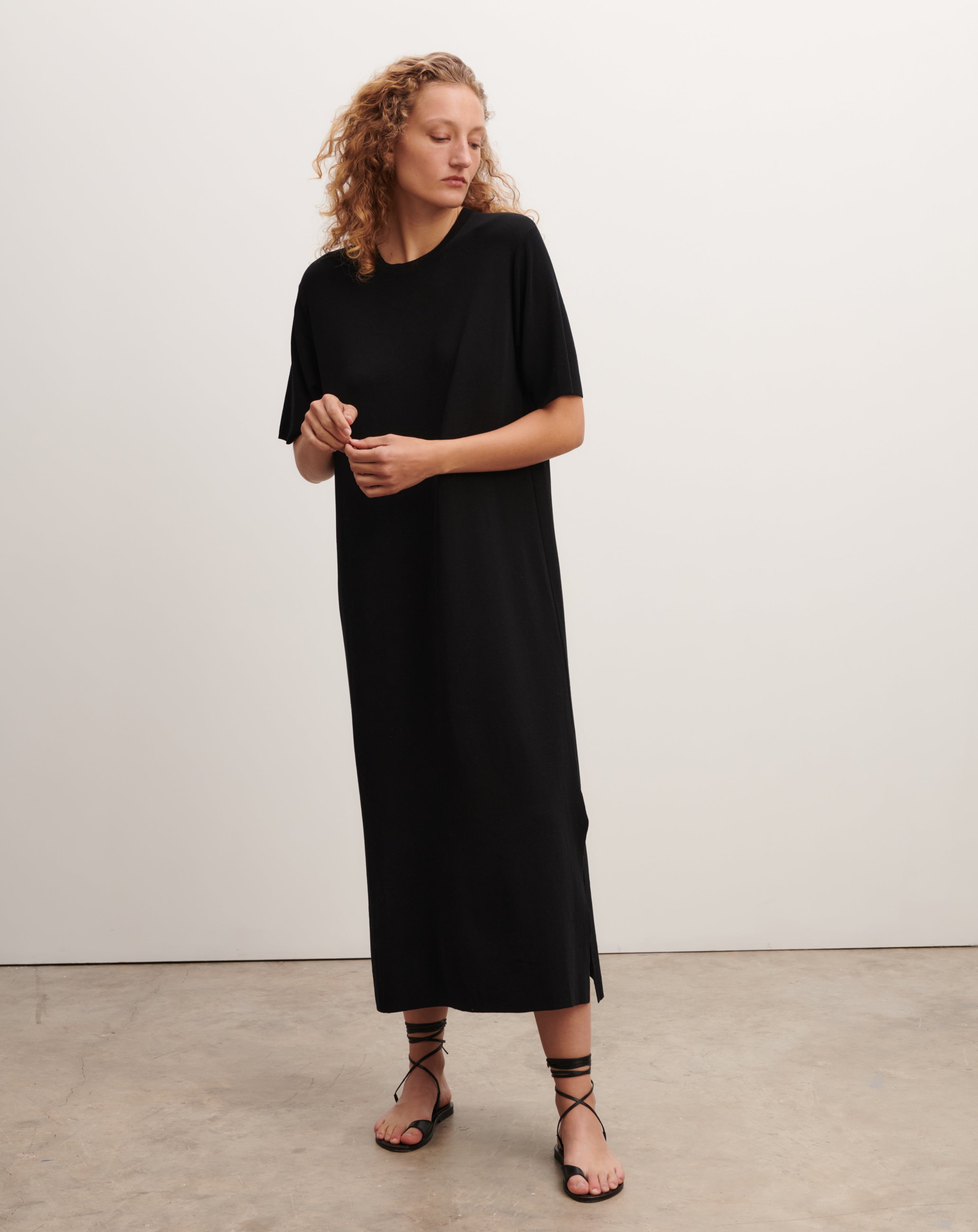 Plain knit T-shirt dress in Cotton Women black | Eric Bompard