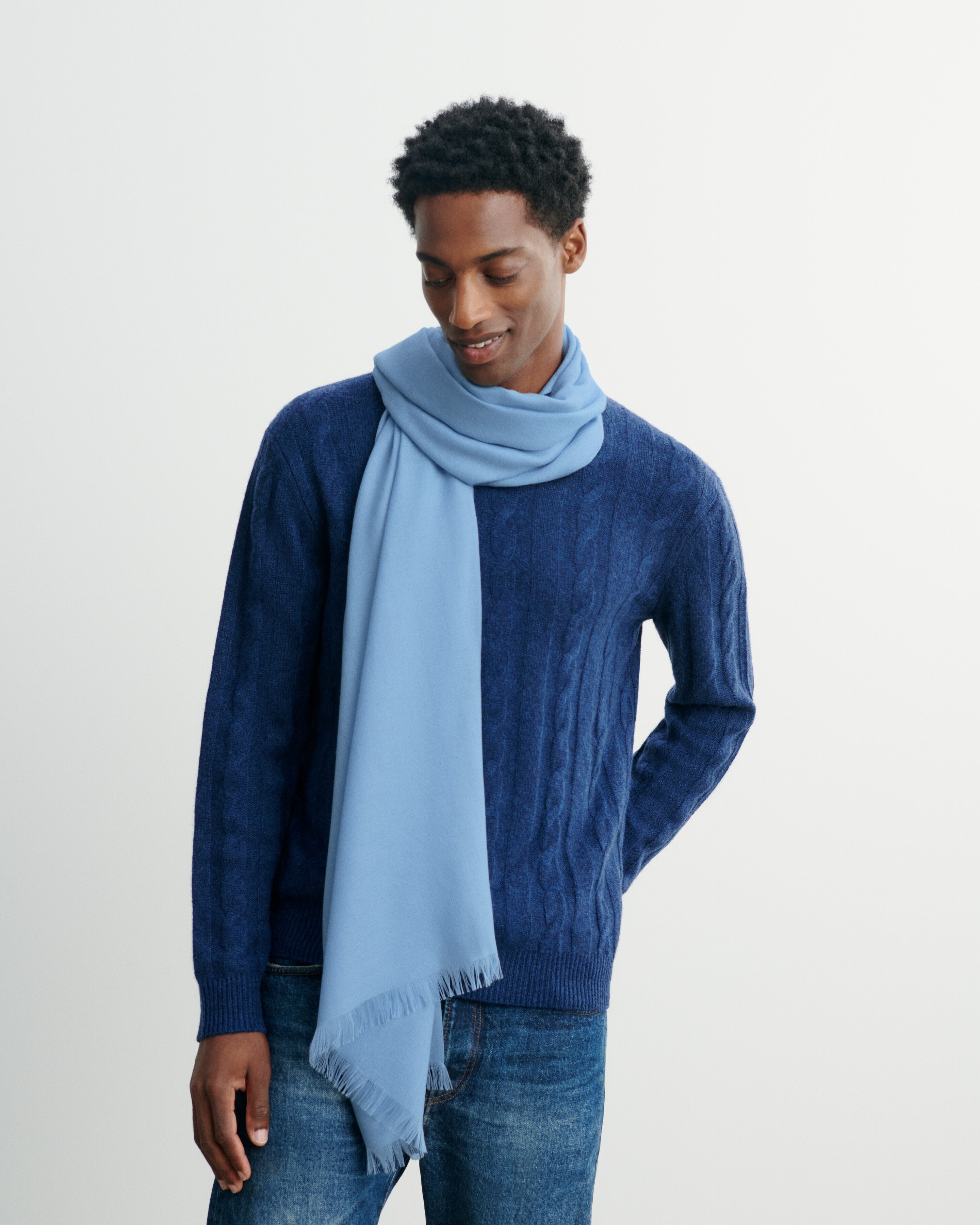 Cachemire Eric Bompard Echarpe Marine Voile Stole In Cashmere Mix