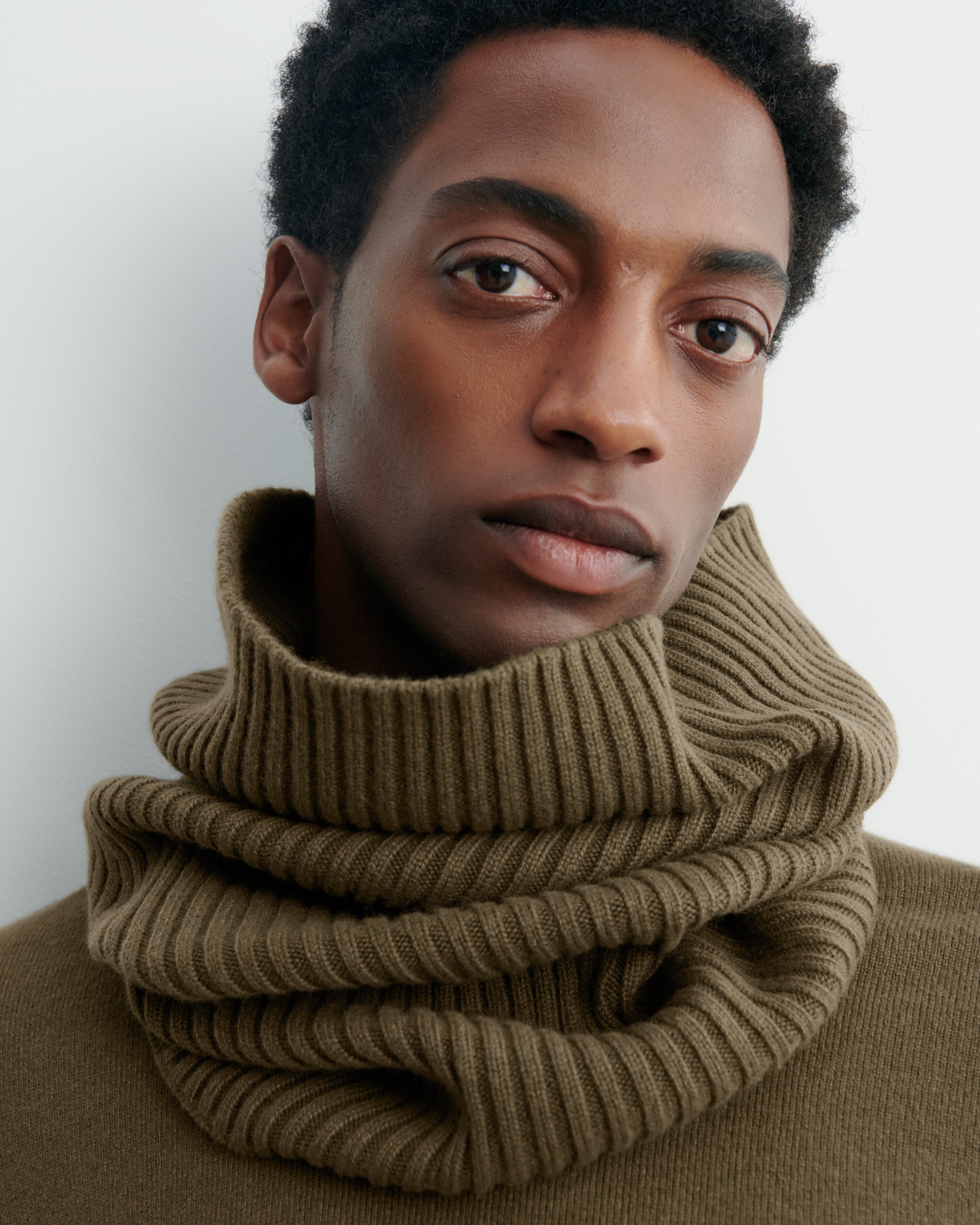 Ribbed snood in Cashmere Mix bronze | Eric Bompard