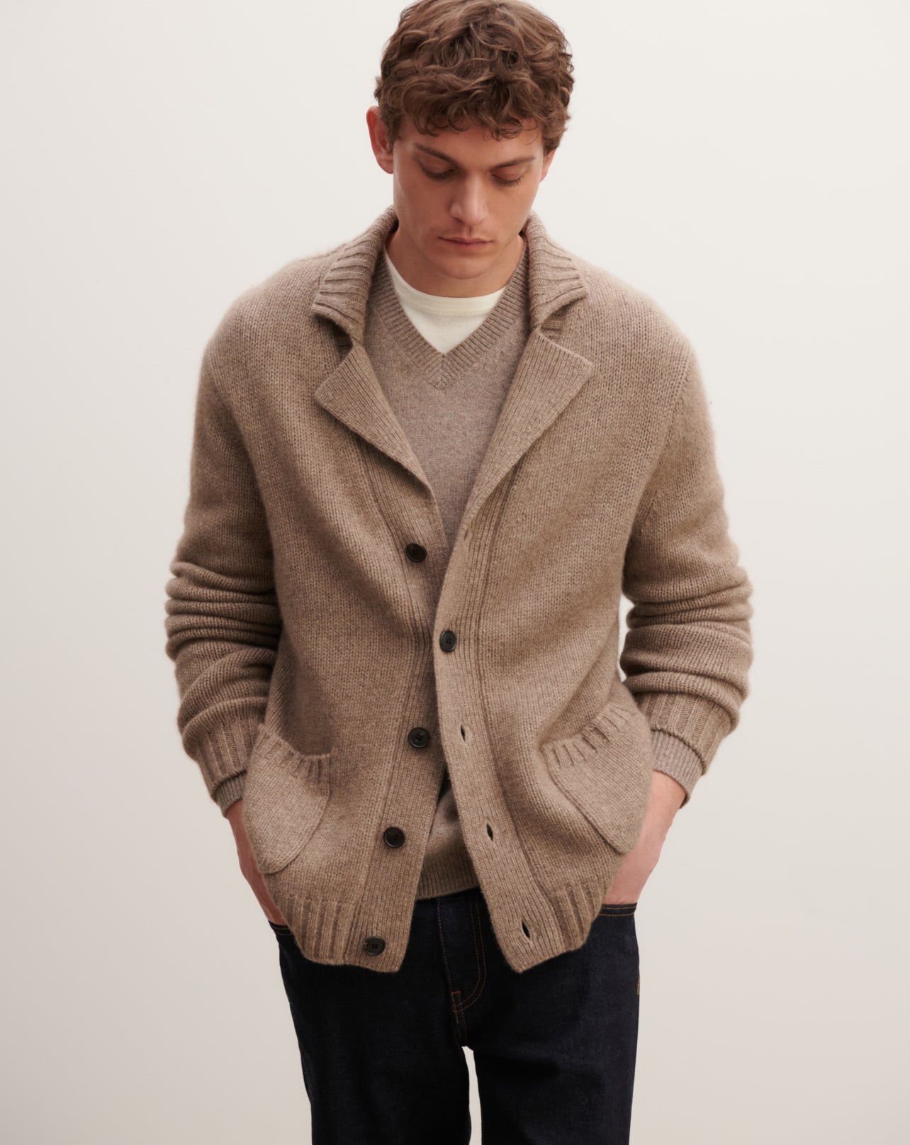Cardigan with tailored collar in Cashmere, Yak Men taupe brown