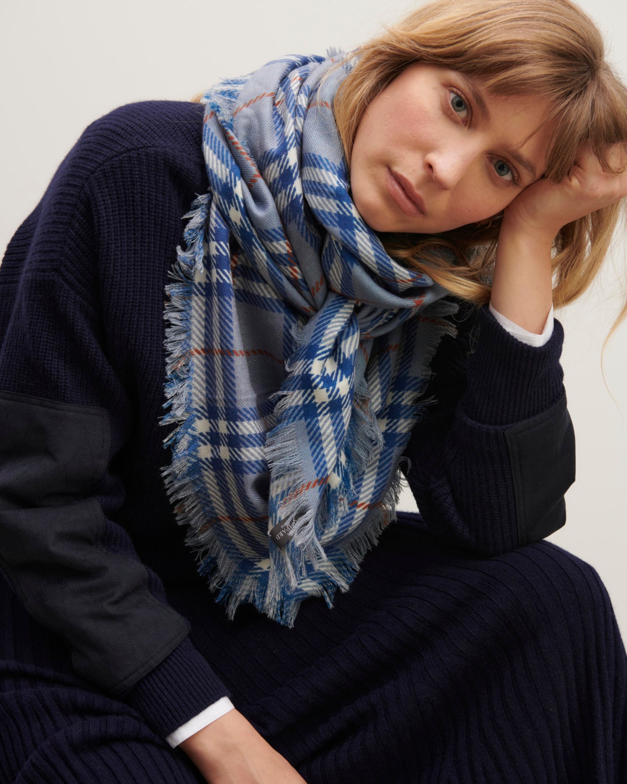 Carré en twill imprimé-BLEU MONTAGNE/ERABLE-100% cachemire