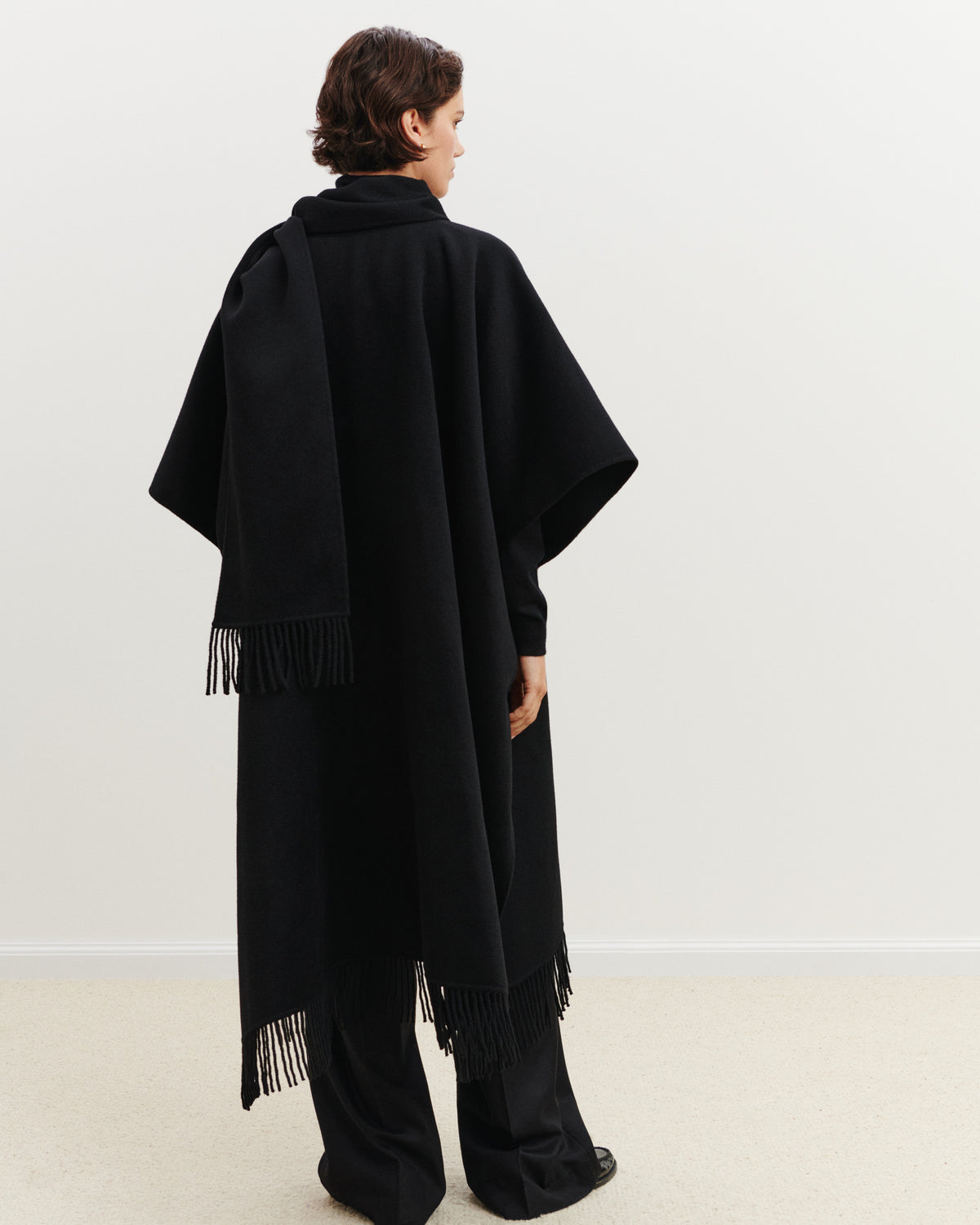 Cape double face-NOIR-90% laine 10% cachemire
