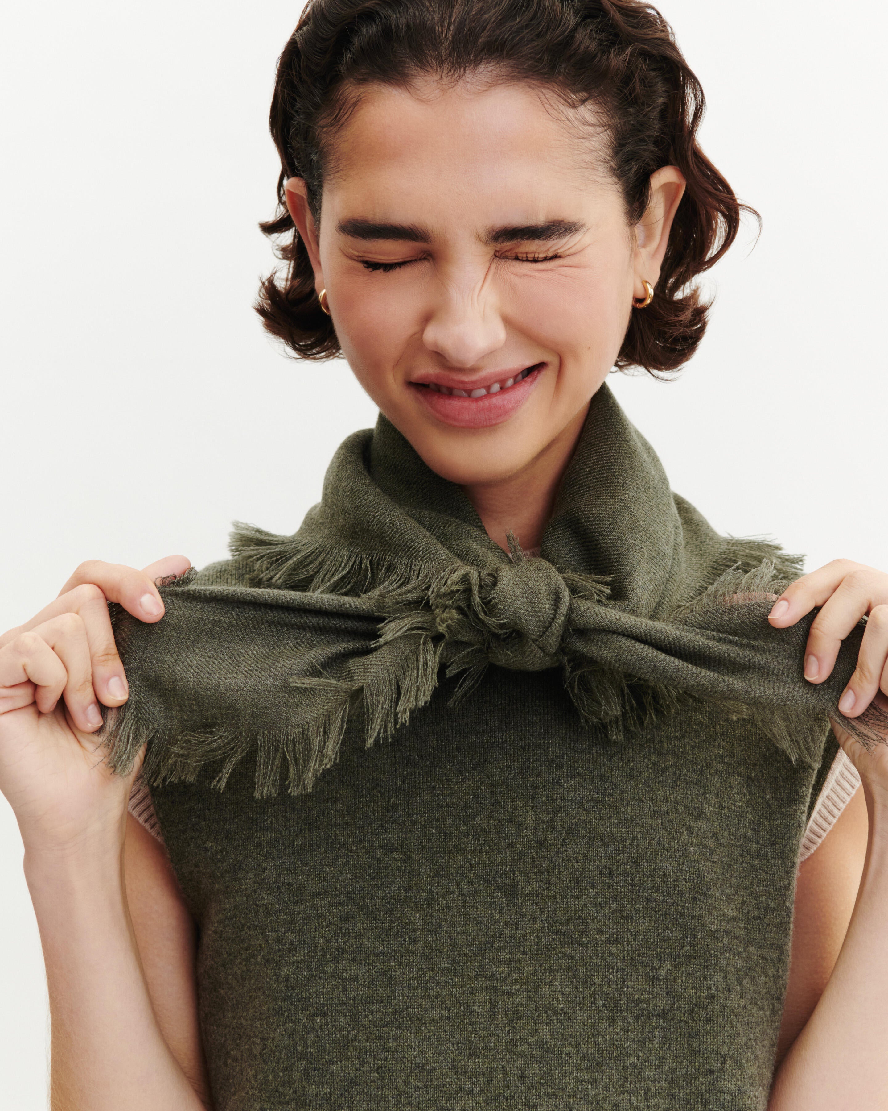 Mini carré à franges-KAKI OMBRE-100% cachemire