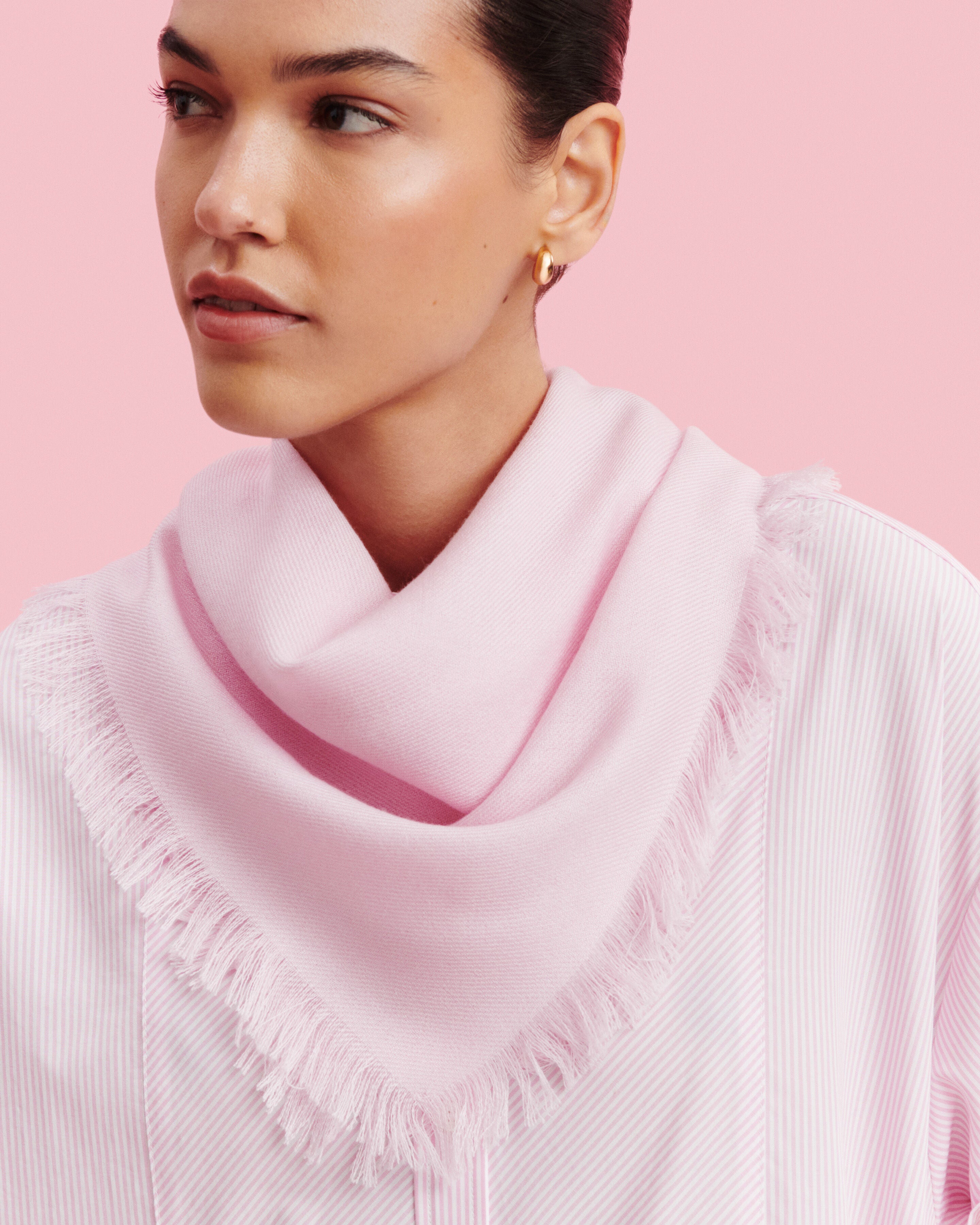 Mini carré Swann-ROSE QUARTZ-100% cachemire