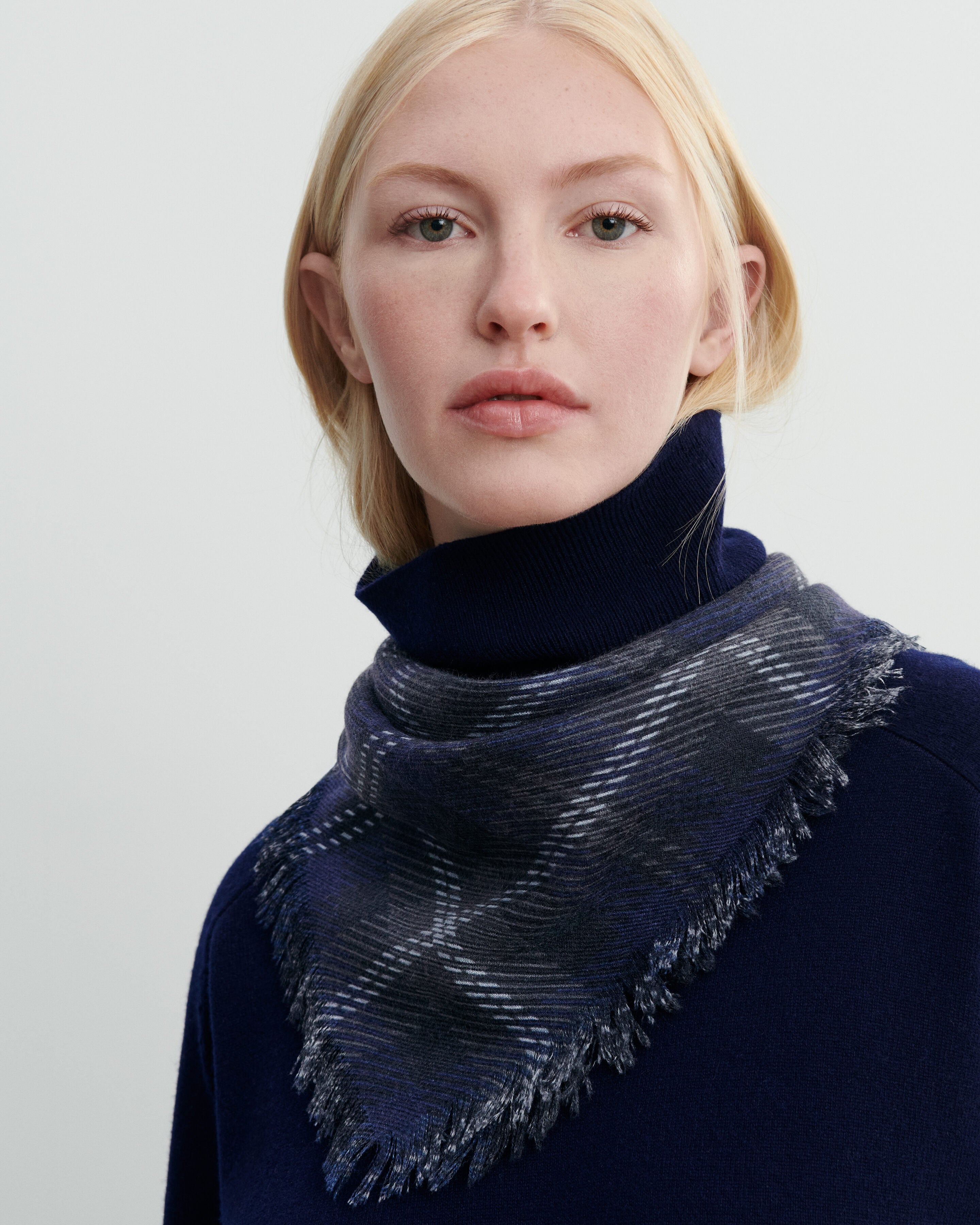 Mini carré imprimé tartan Marine