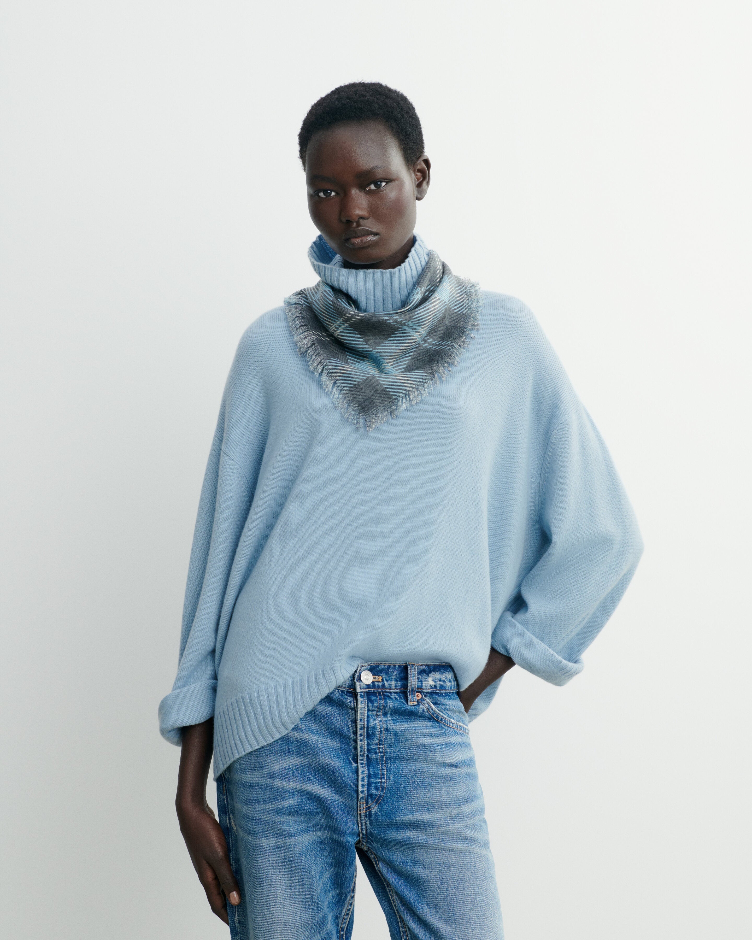 Mini carré twill imprimé-BLEU CONCORDE-100% cachemire