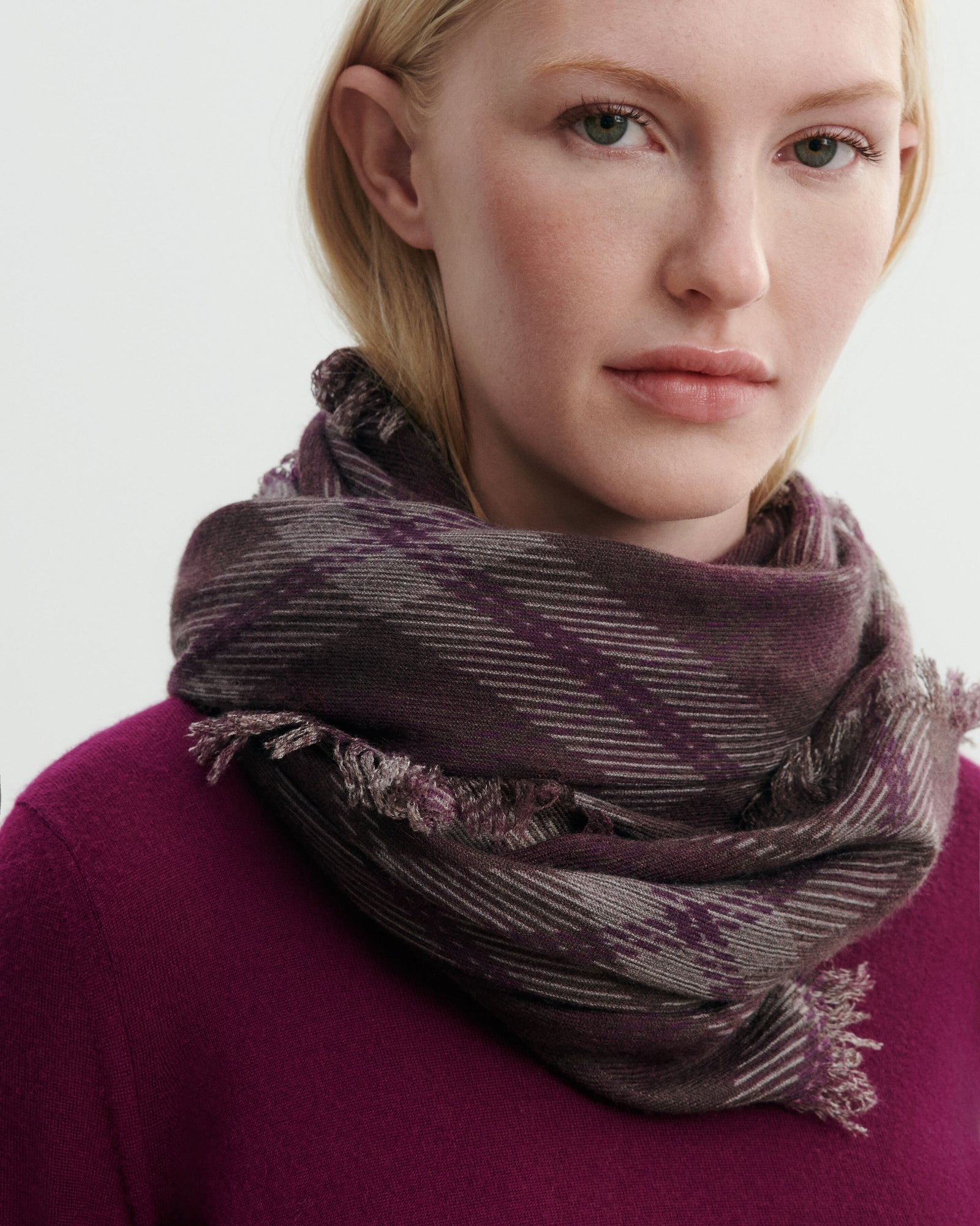 Carré en twill imprimé-MURE-100% cachemire