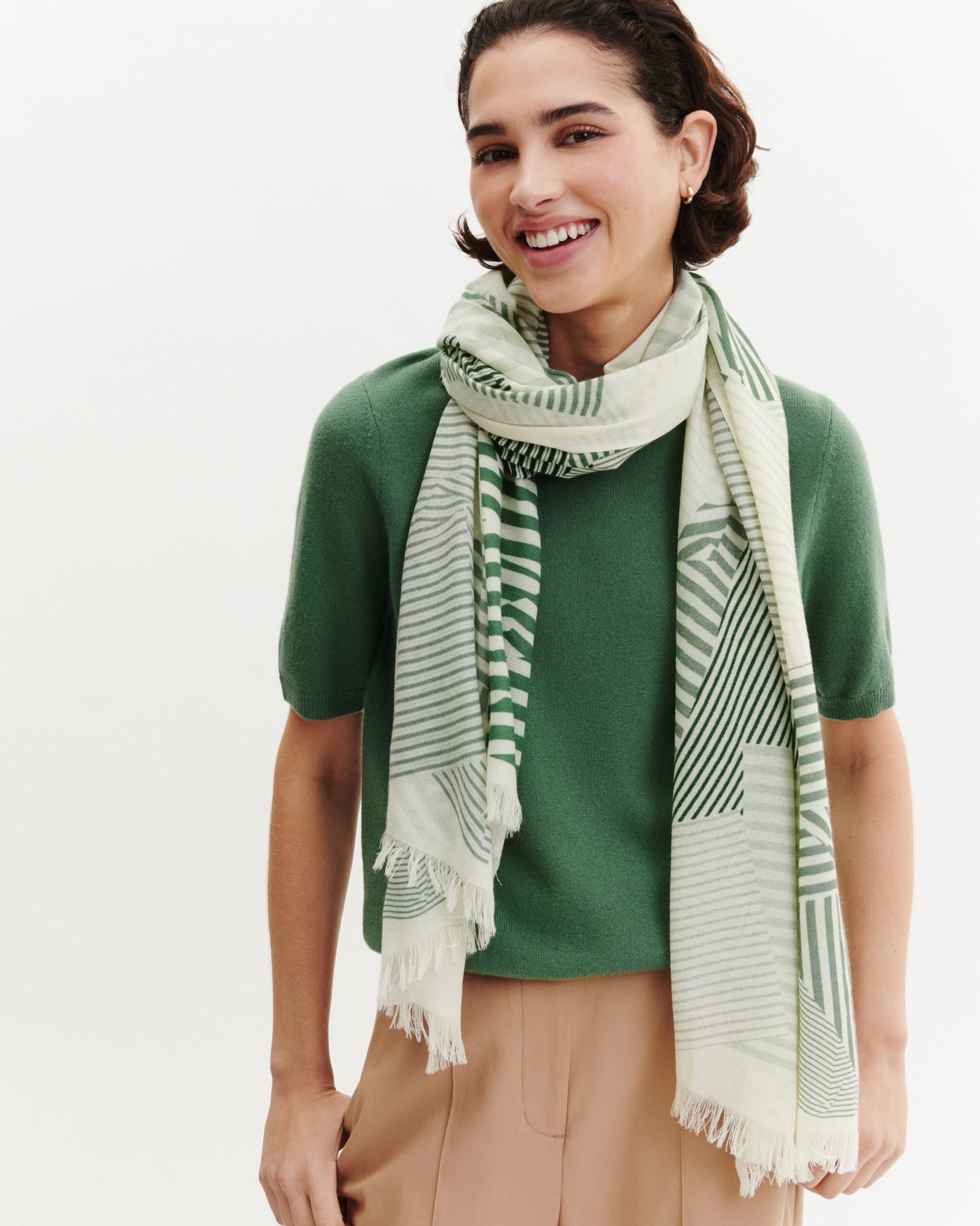 Etole imprimée-NATUREL/VERT AMANDE-100% cachemire