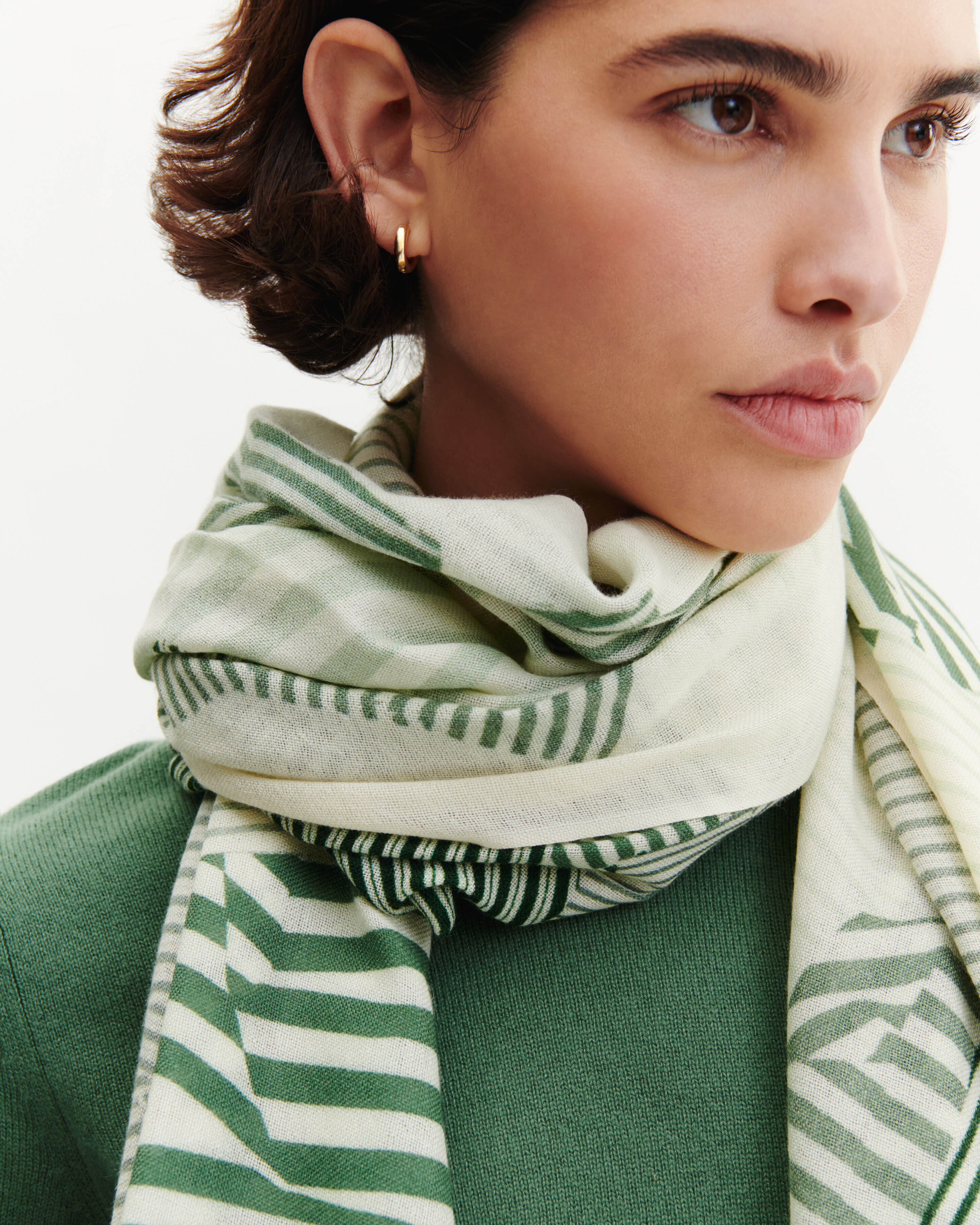 Etole imprimée-NATUREL/VERT AMANDE-100% cachemire