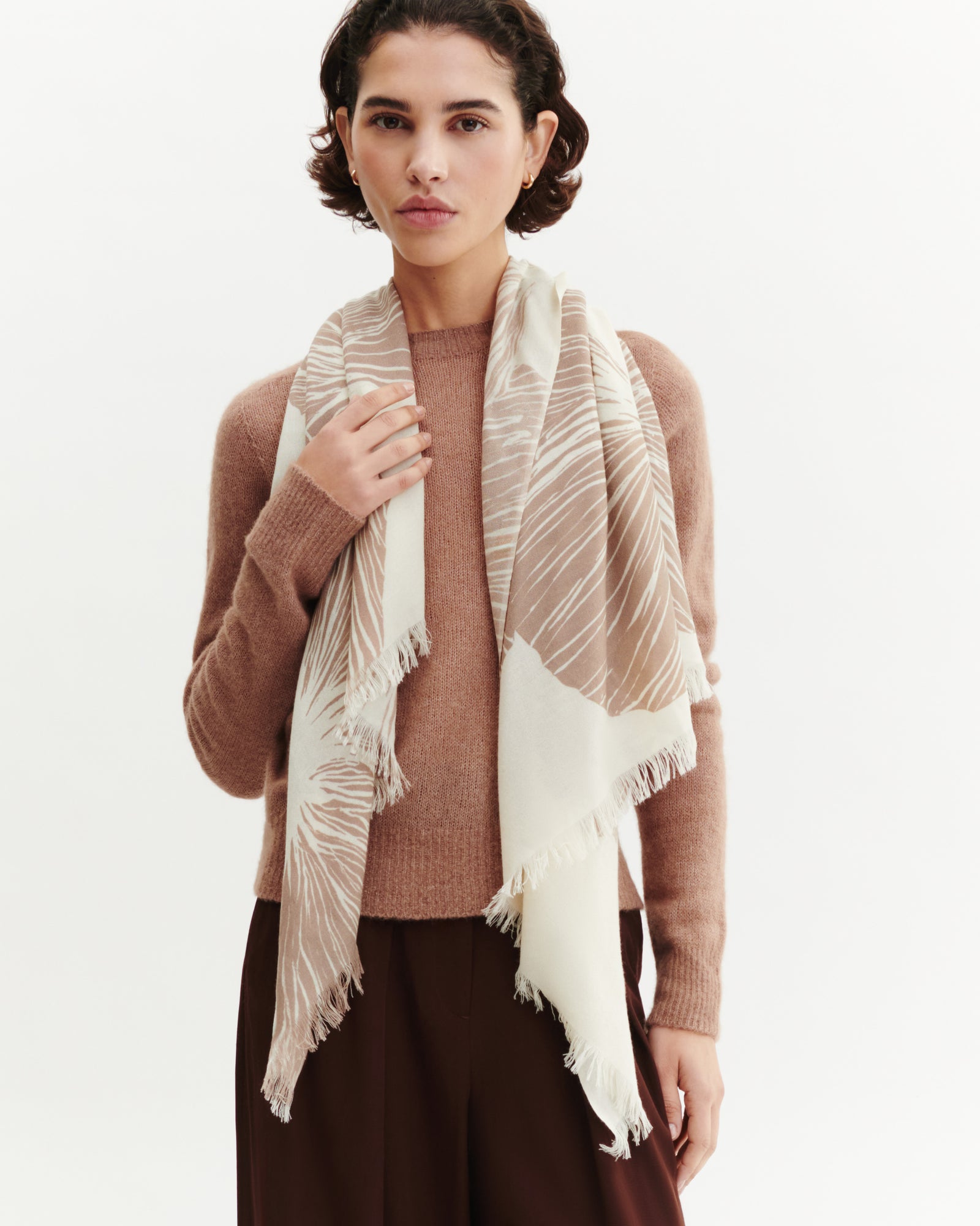 Etole imprimée-NATUREL/CARAMEL-100% cachemire