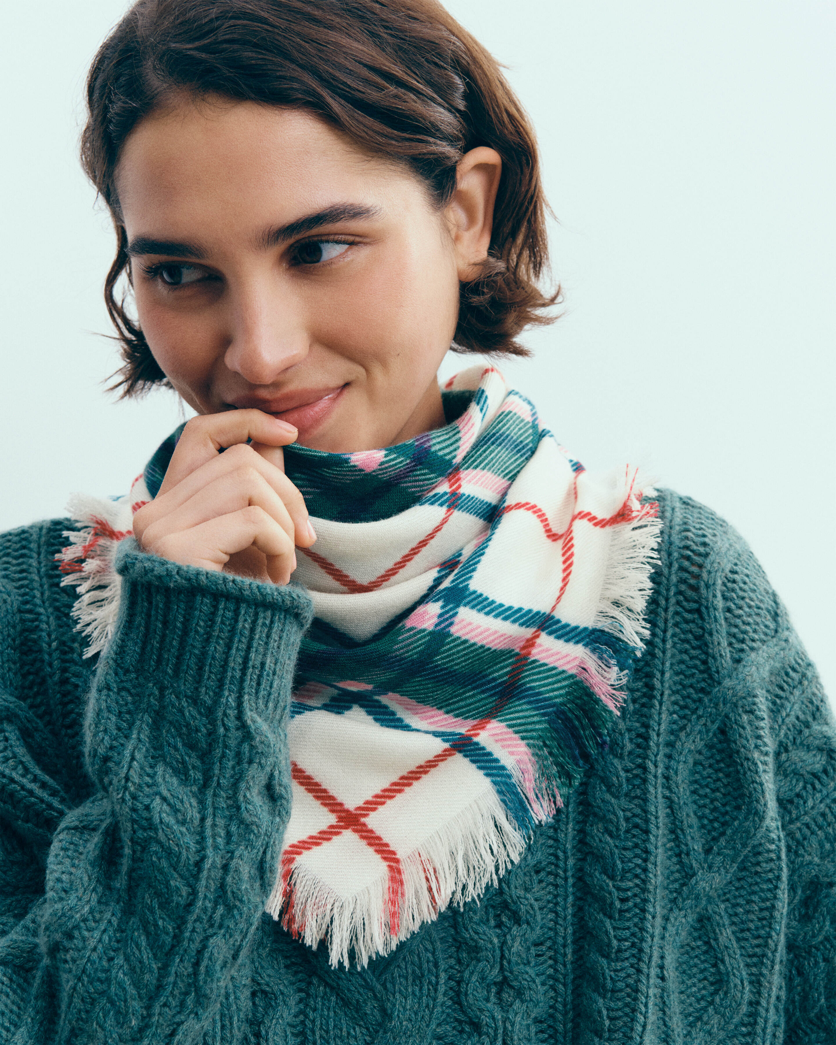 Mini carré imprimé tartan-NATUREL/LAURIER-100% cachemire