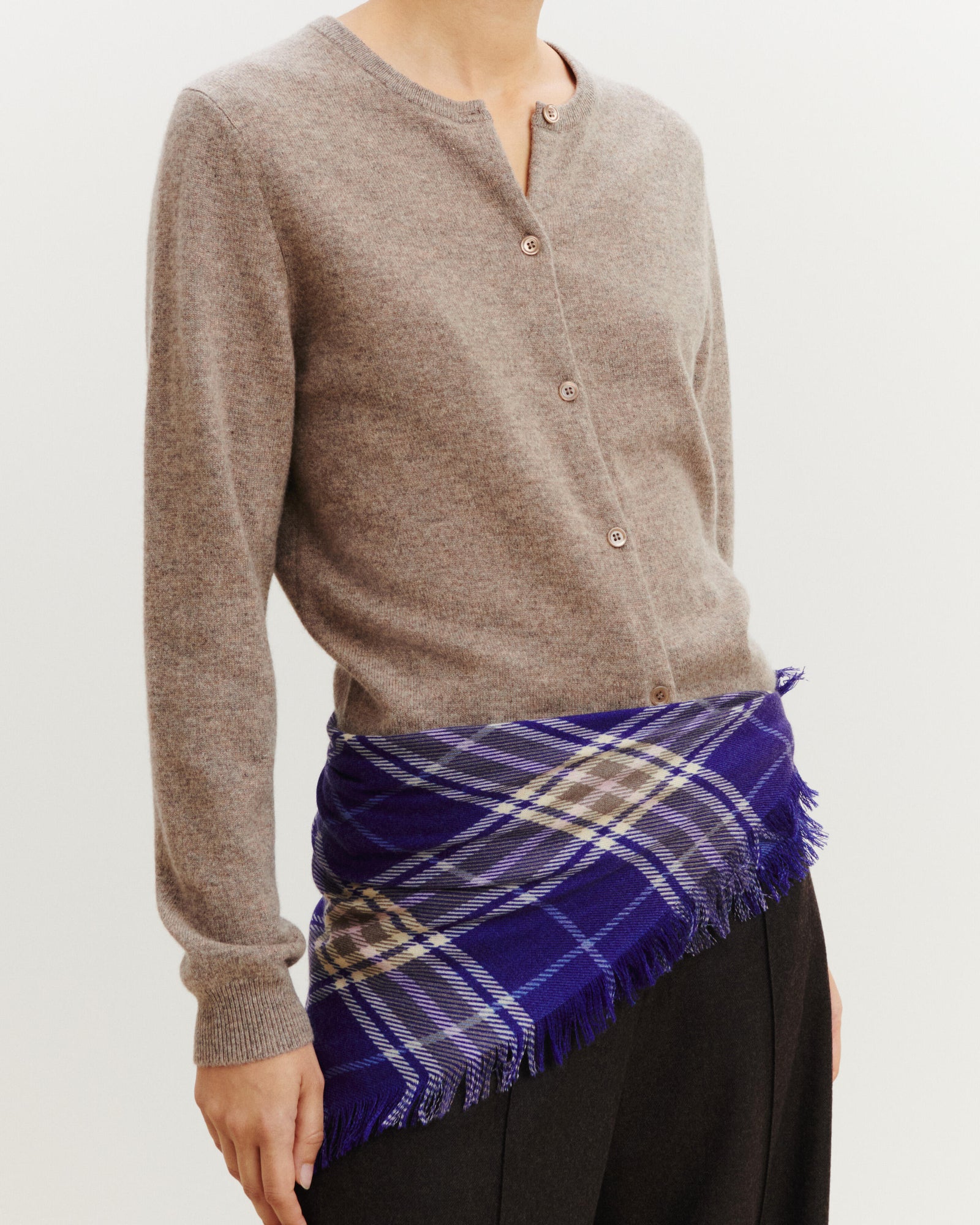 Mini carré imprimé tartan -ULTRAVIOLET/MILLET-100% cachemire
