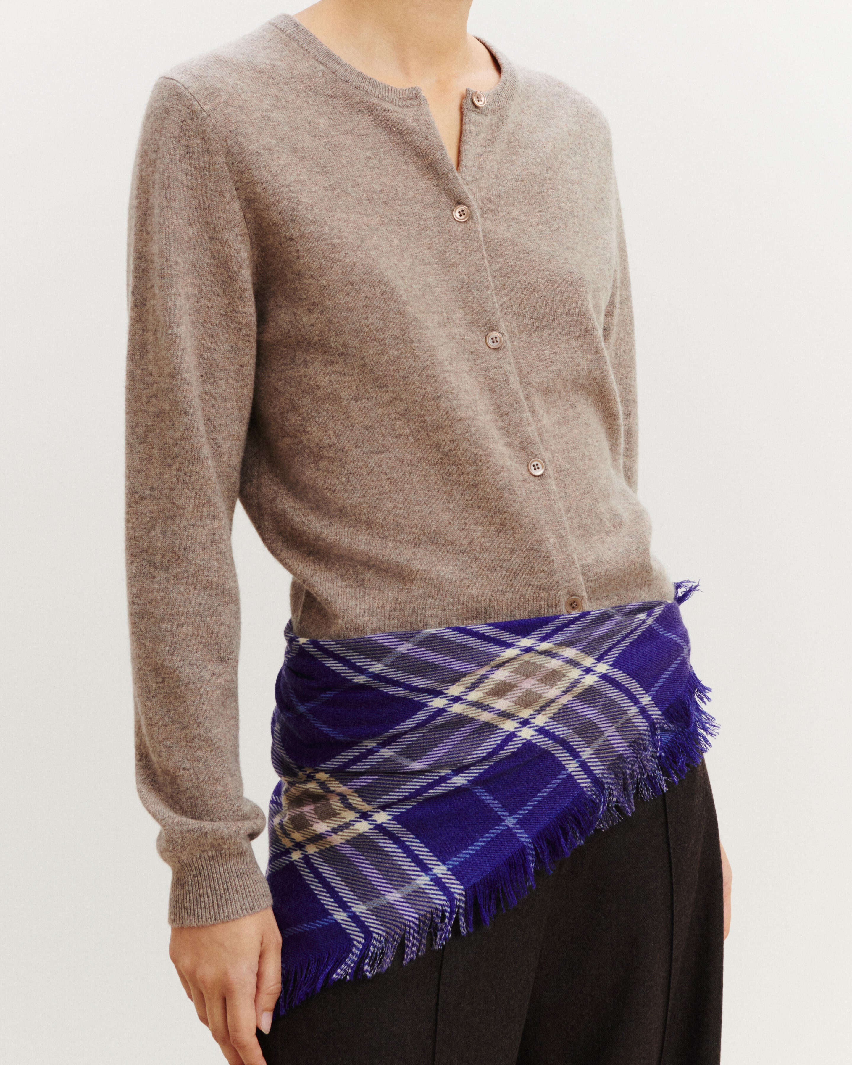 Mini carré imprimé tartan -ULTRAVIOLET/MILLET-100% cachemire