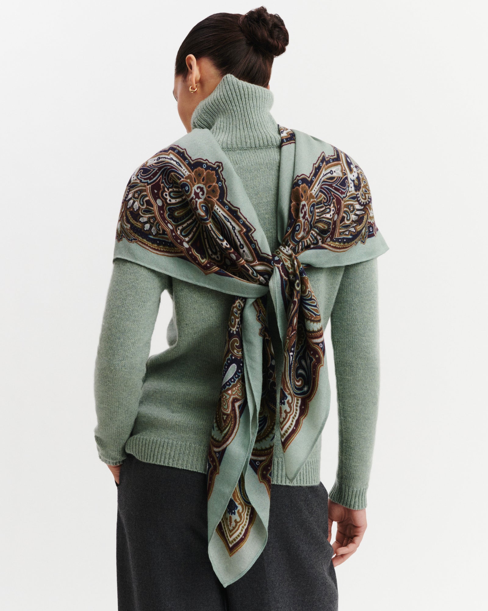 Grand carré imprimé-VERT DE GRIS/NOISETTE-100% cachemire