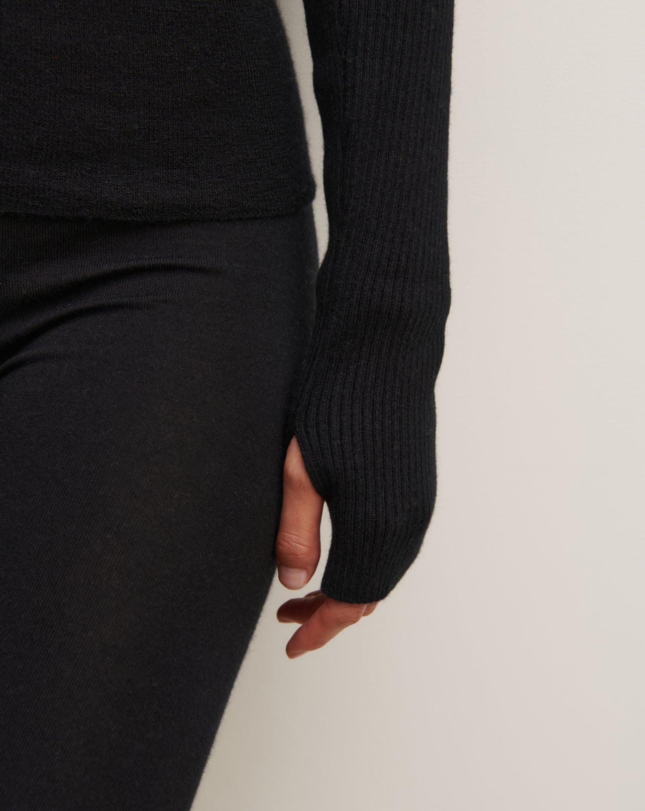 Mitaines longues à côtes-NOIR-100% cachemire