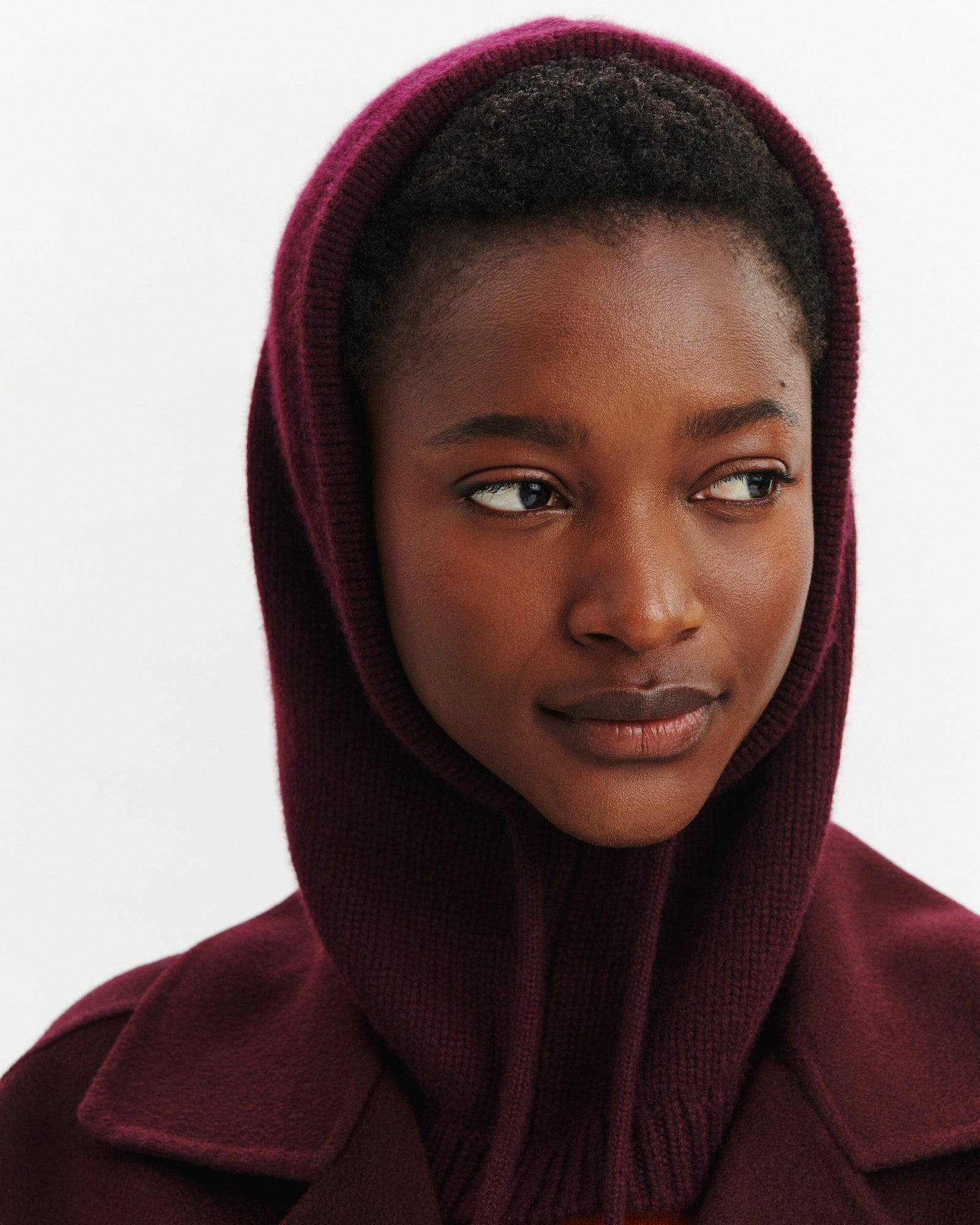 Cagoule à cordons Suzon-GRENAT-100% cachemire