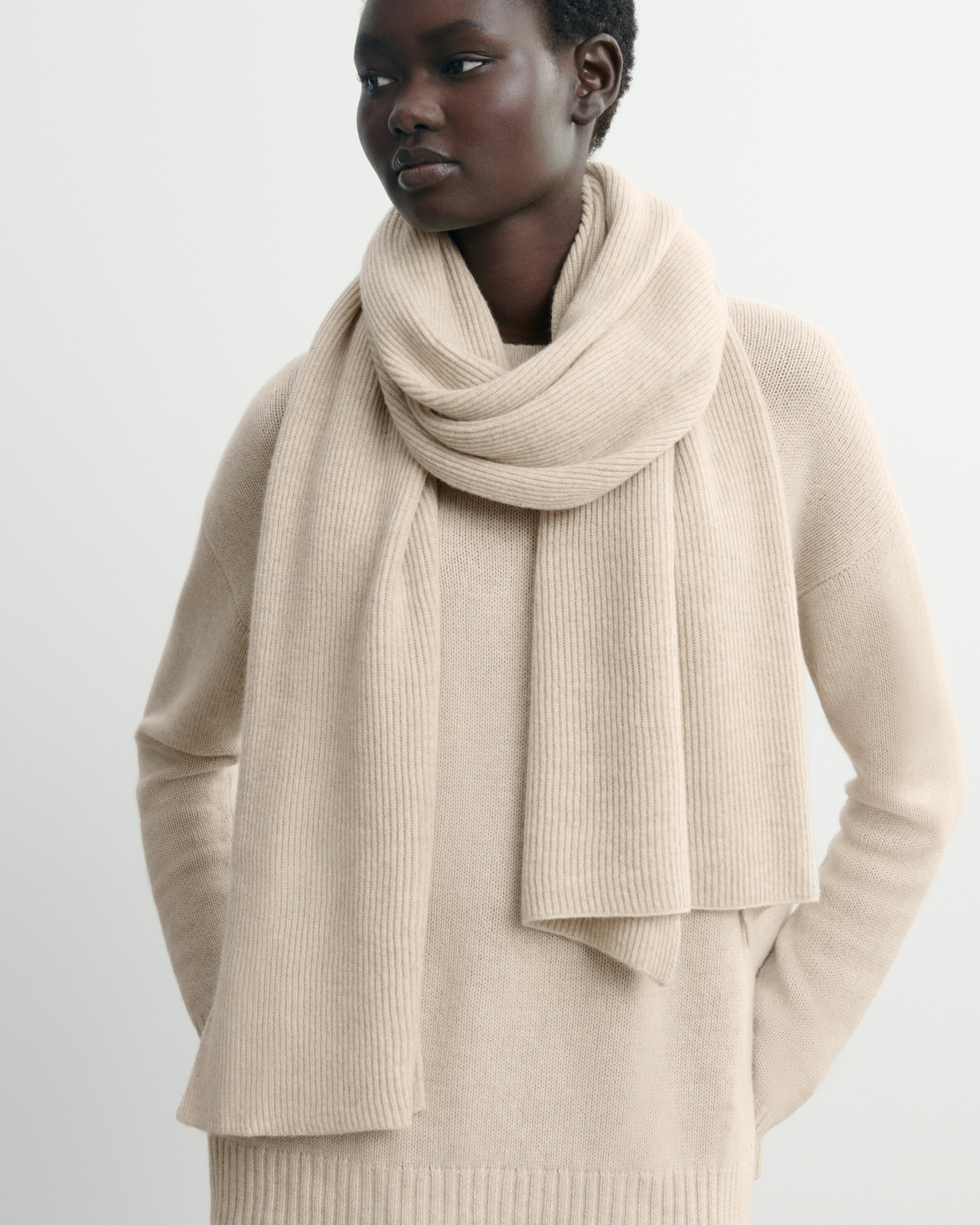 Écharpe en maille à côtes Avoine