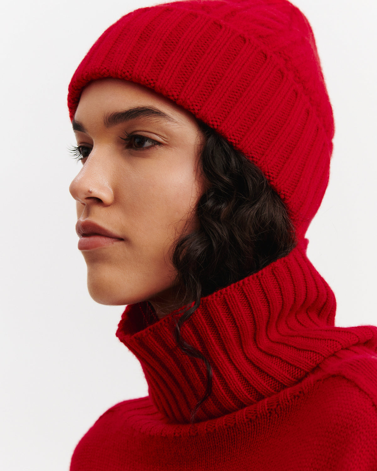 Bonnet à torsades-ROUGE QUARANTE-100% cachemire