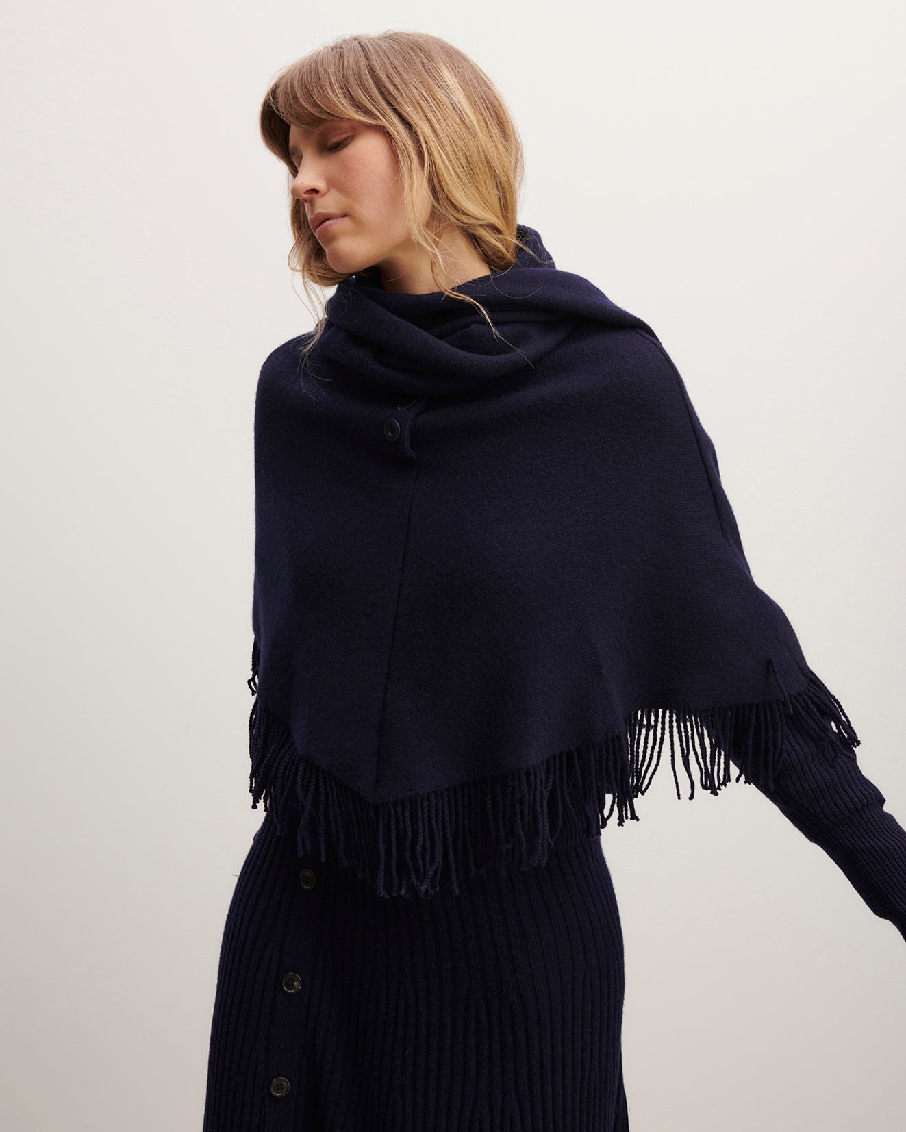 Caroll Wholesalers Robe Prune Caroll Poncho Echarpe Cachemire