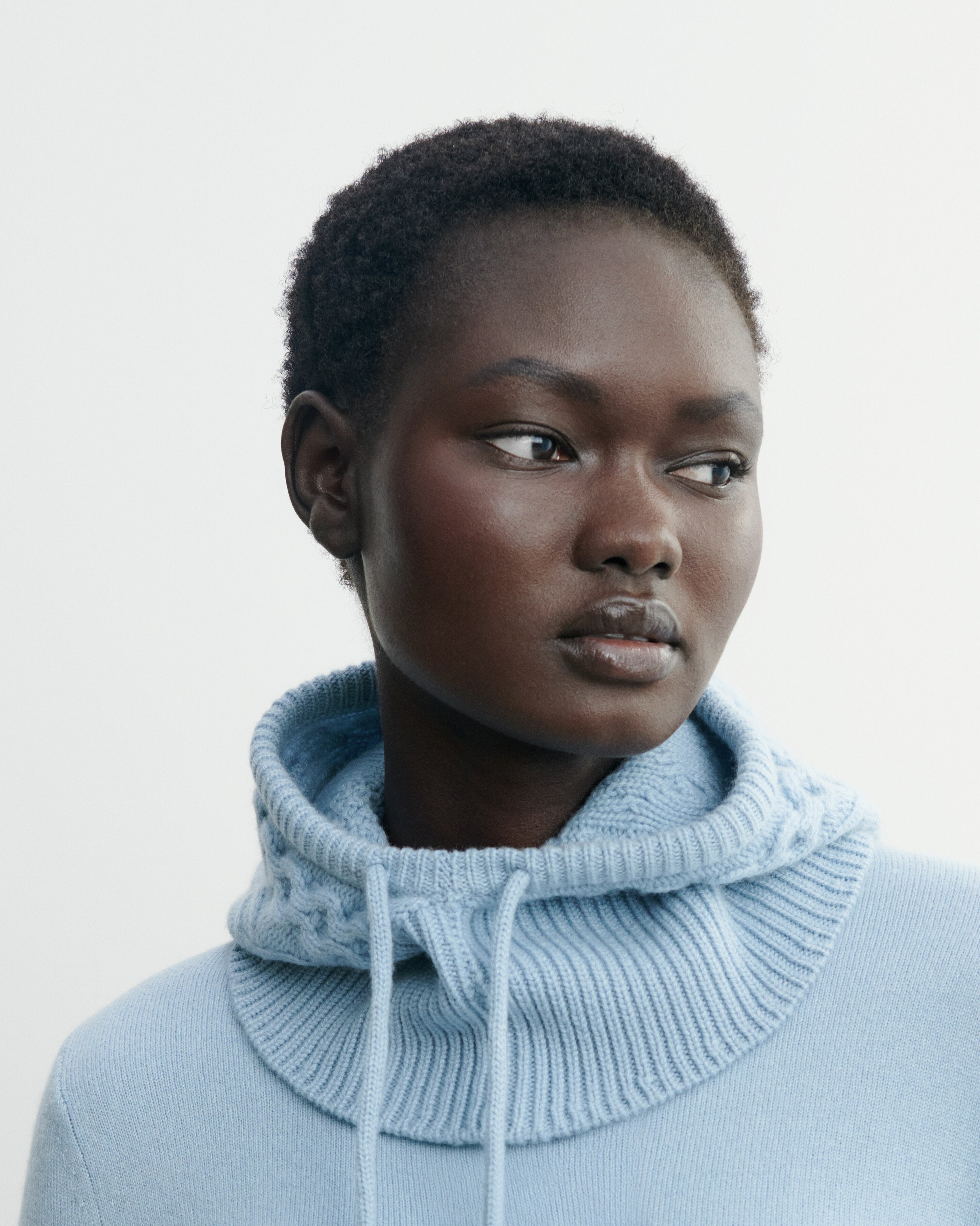 Cagoule à torsades Bleu concorde