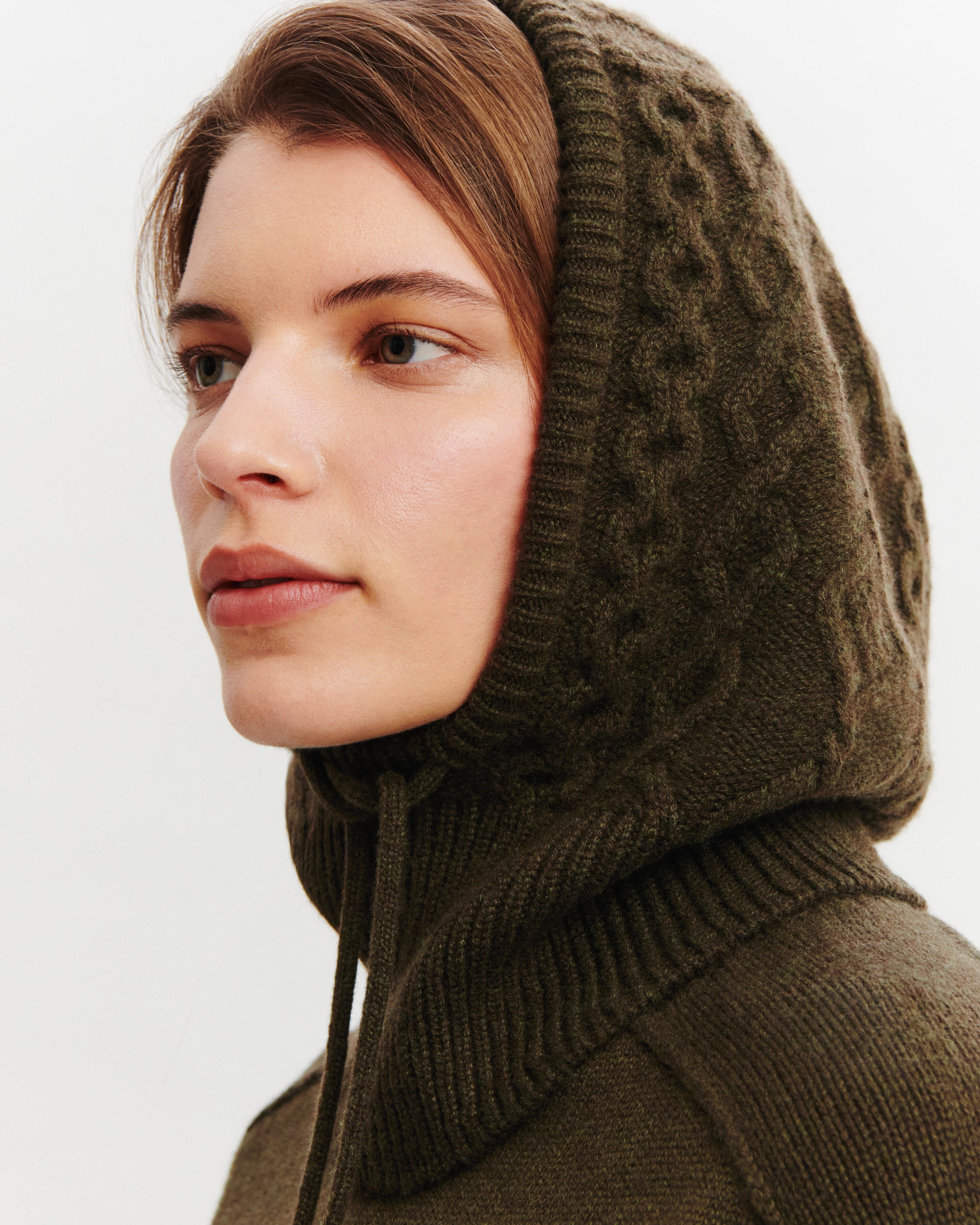 Cagoule Suzie-KAKI KOMBU-100% cachemire