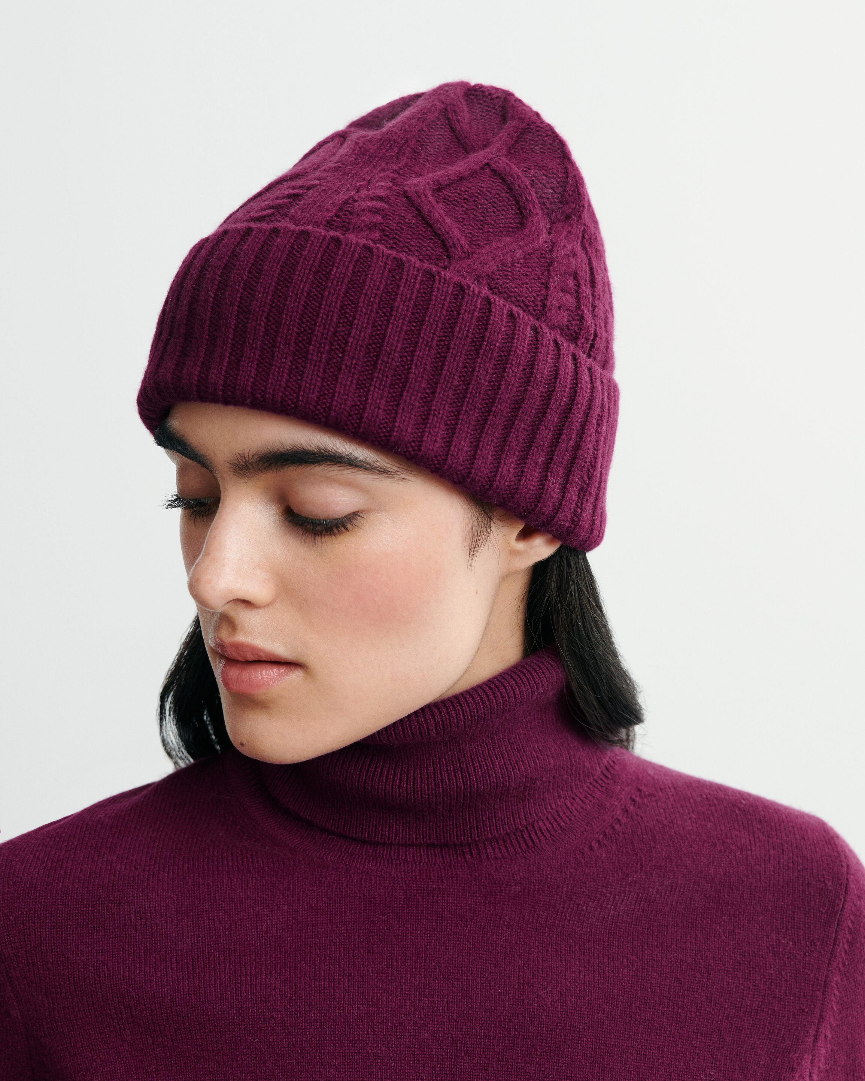 Bonnet à torsades Prune damas