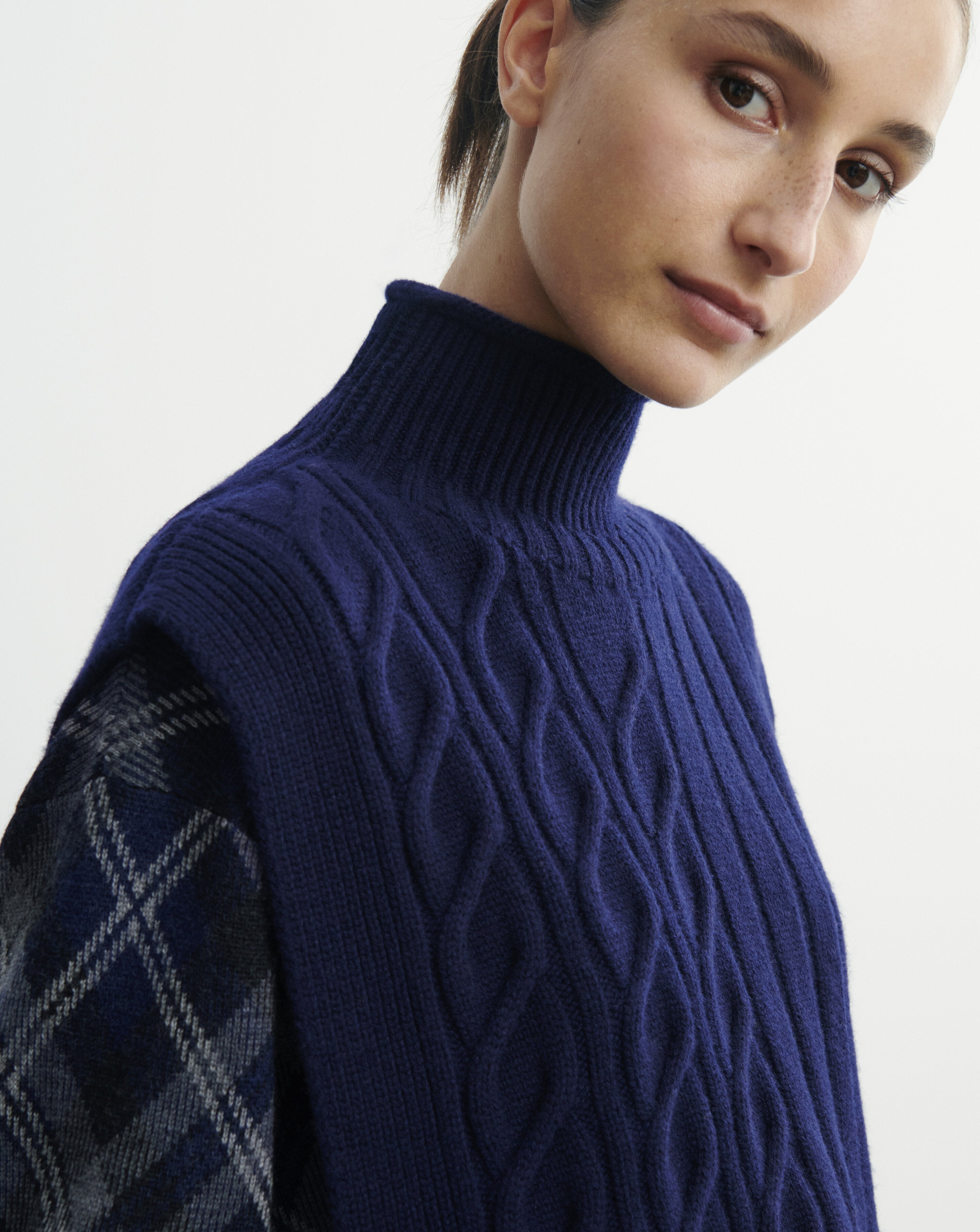 Plastron long à torsades-MARINE-100% cachemire