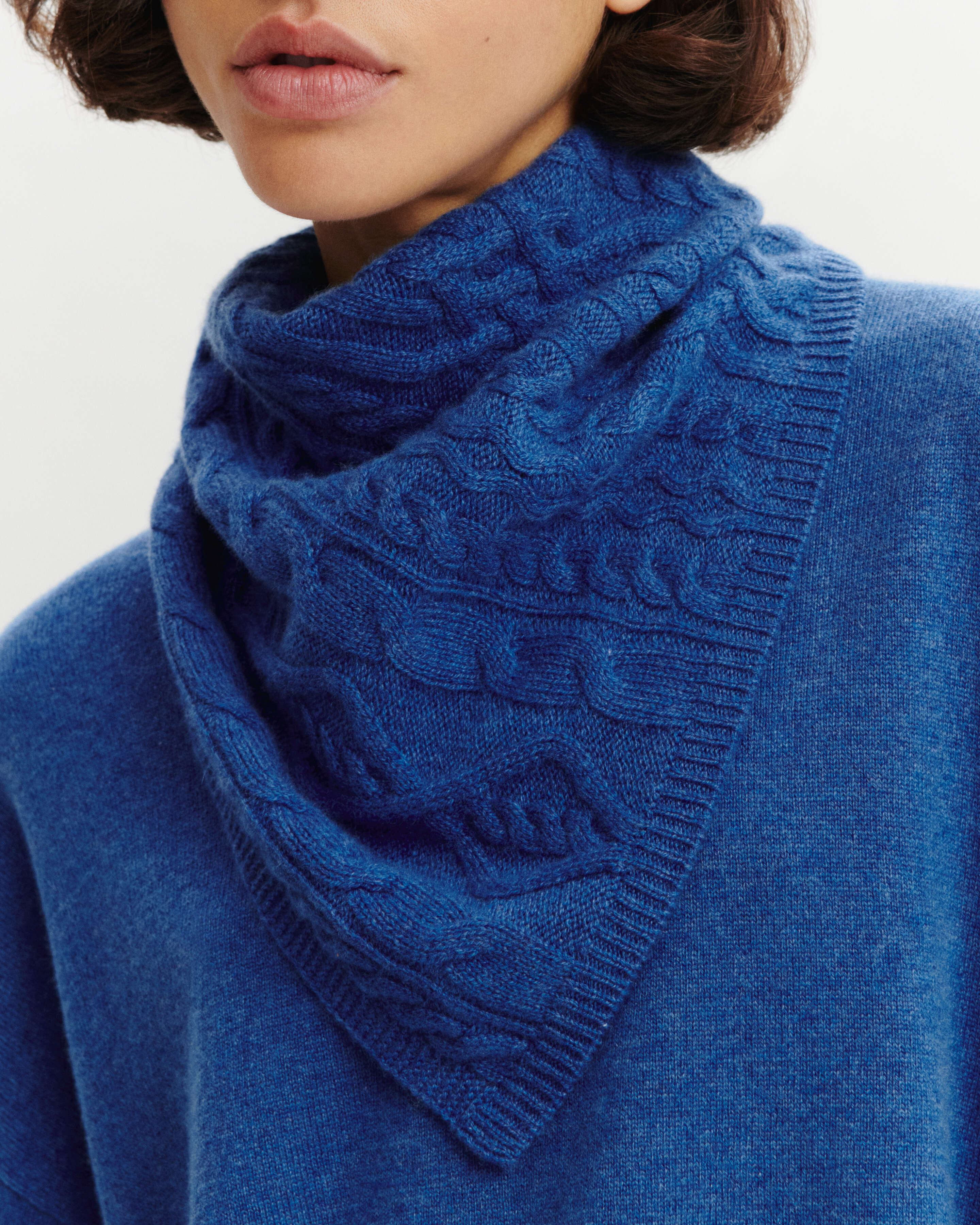 Triangle Sacha-BLEU DE DELFT-100% cachemire