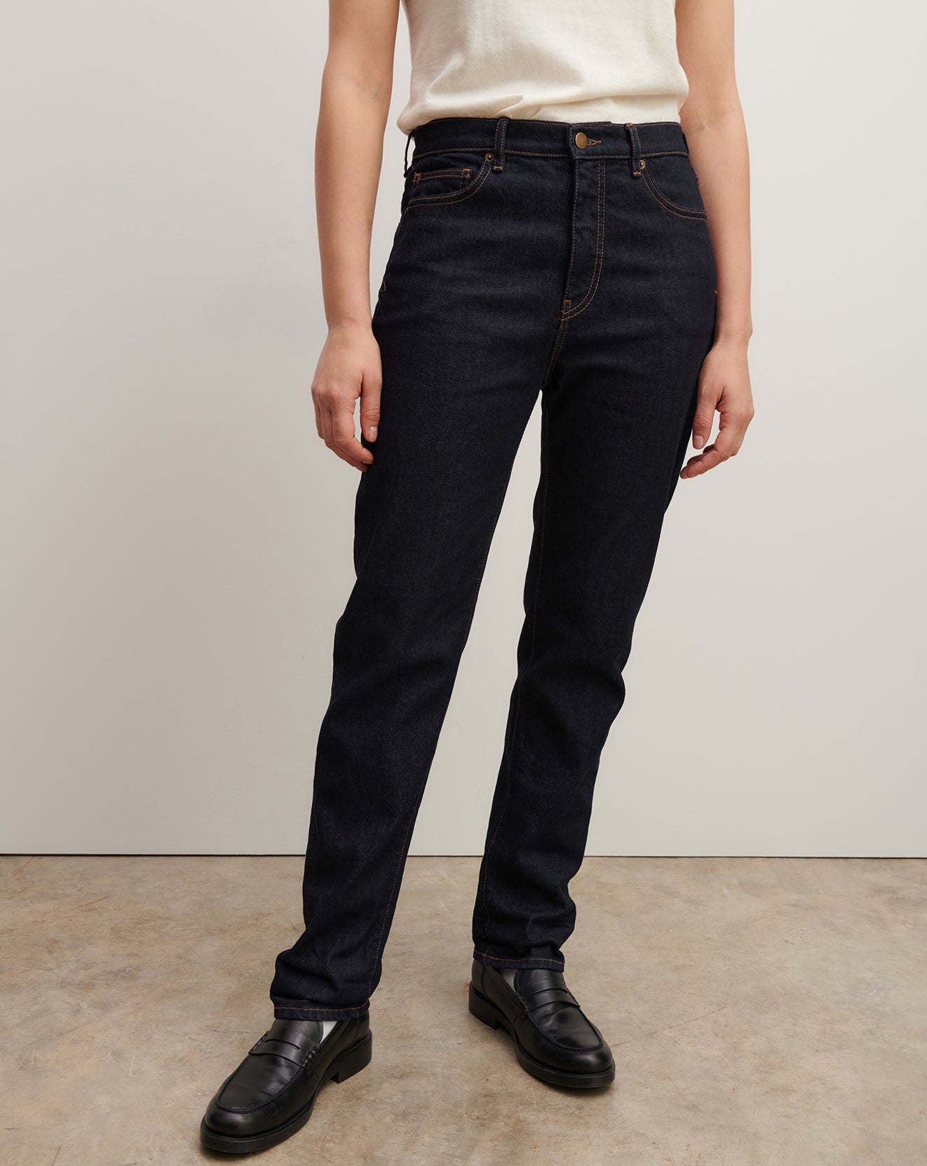 Jean denim brut-INDIGO BLUE-98% COTON 2% ELASTHANE