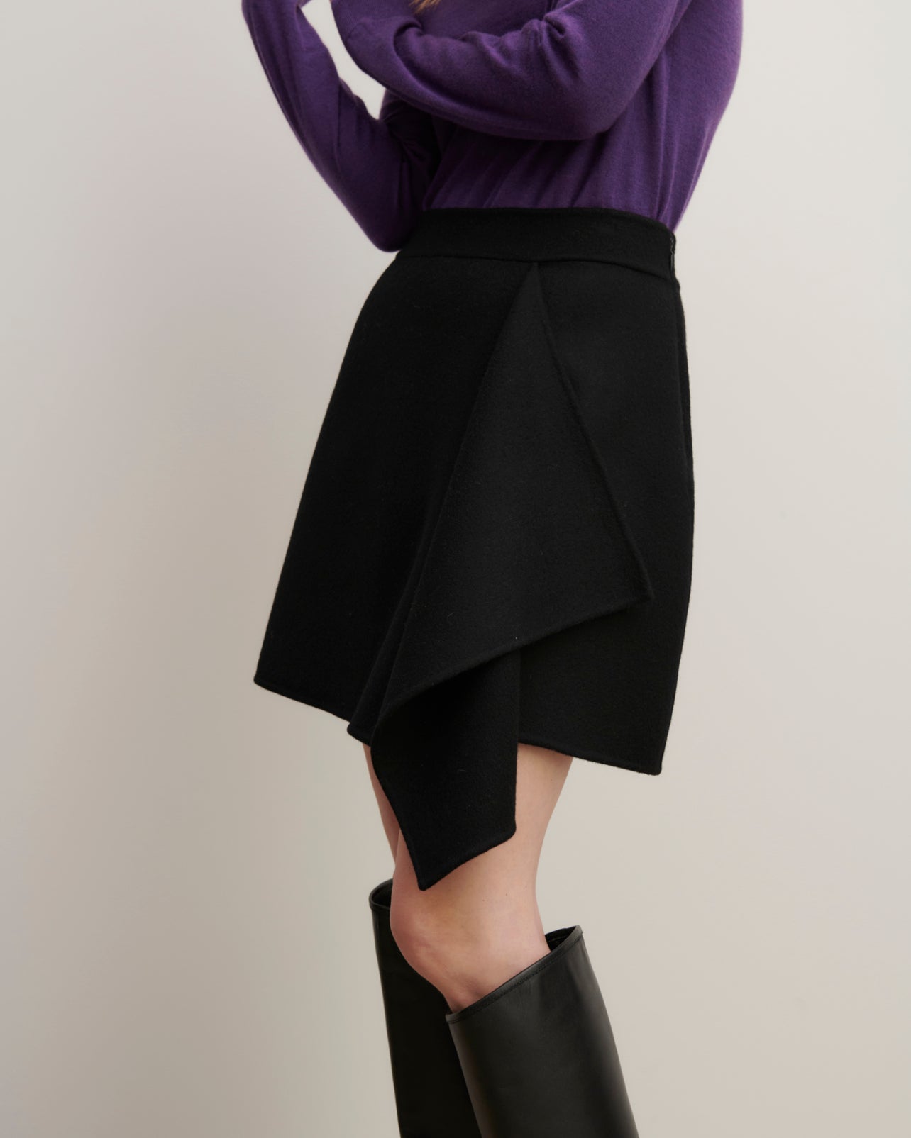 Draped mini skirt in Cashmere, Wool Women black | Eric Bompard