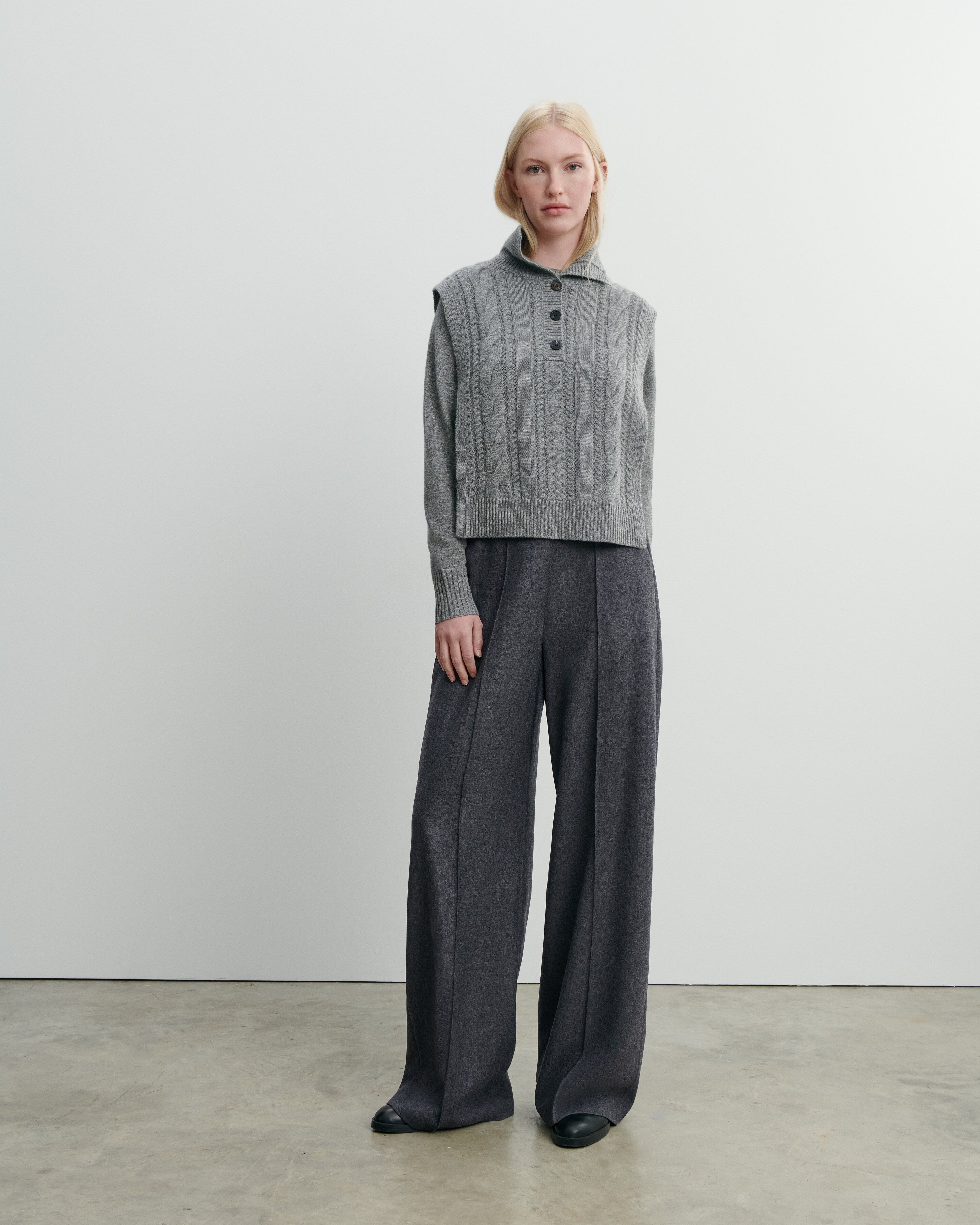 Pintuck trousers in Cashmere, Wool Women charcoal grey | Eric Bompard
