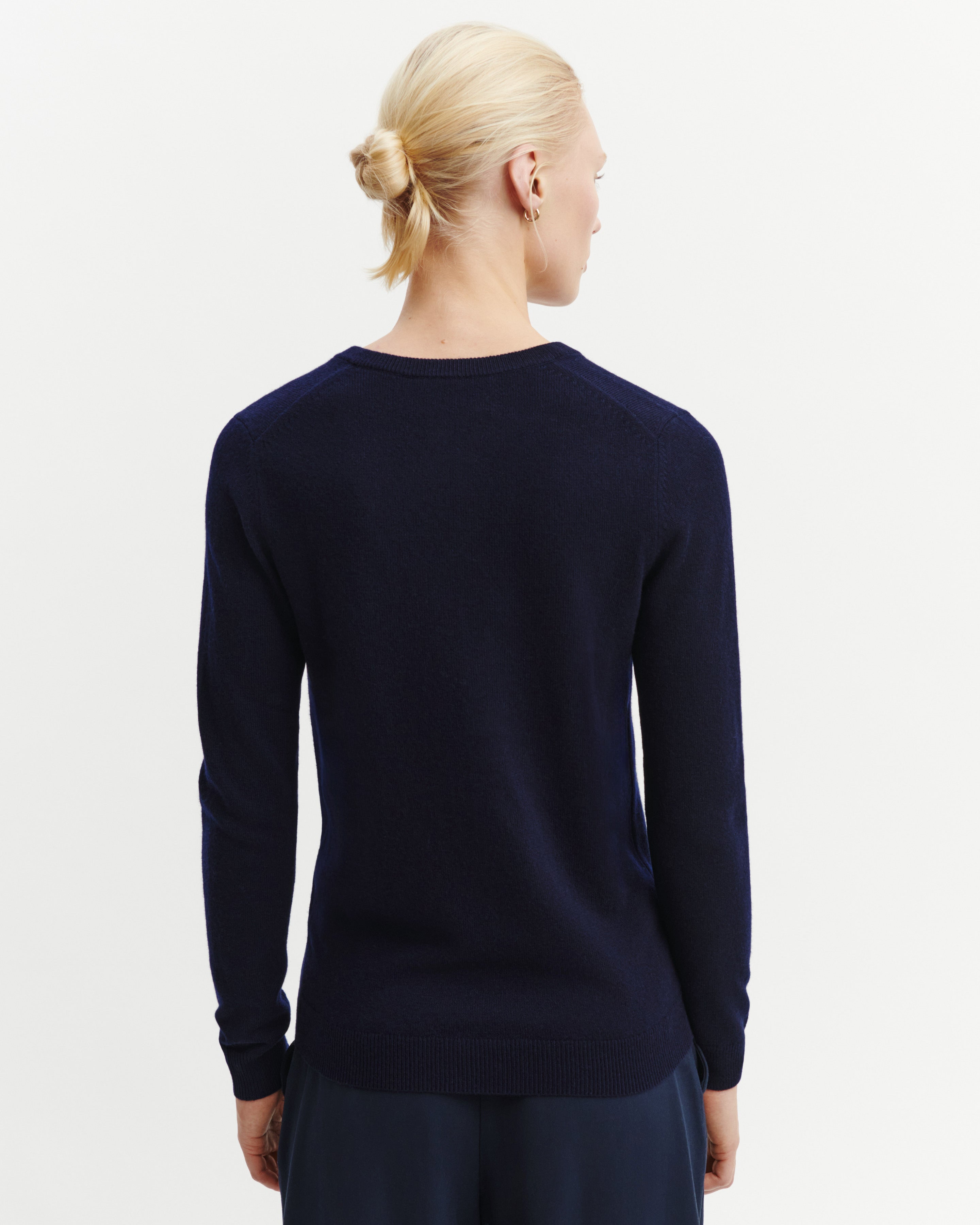 Pull col V classique-MARINE-100% cachemire