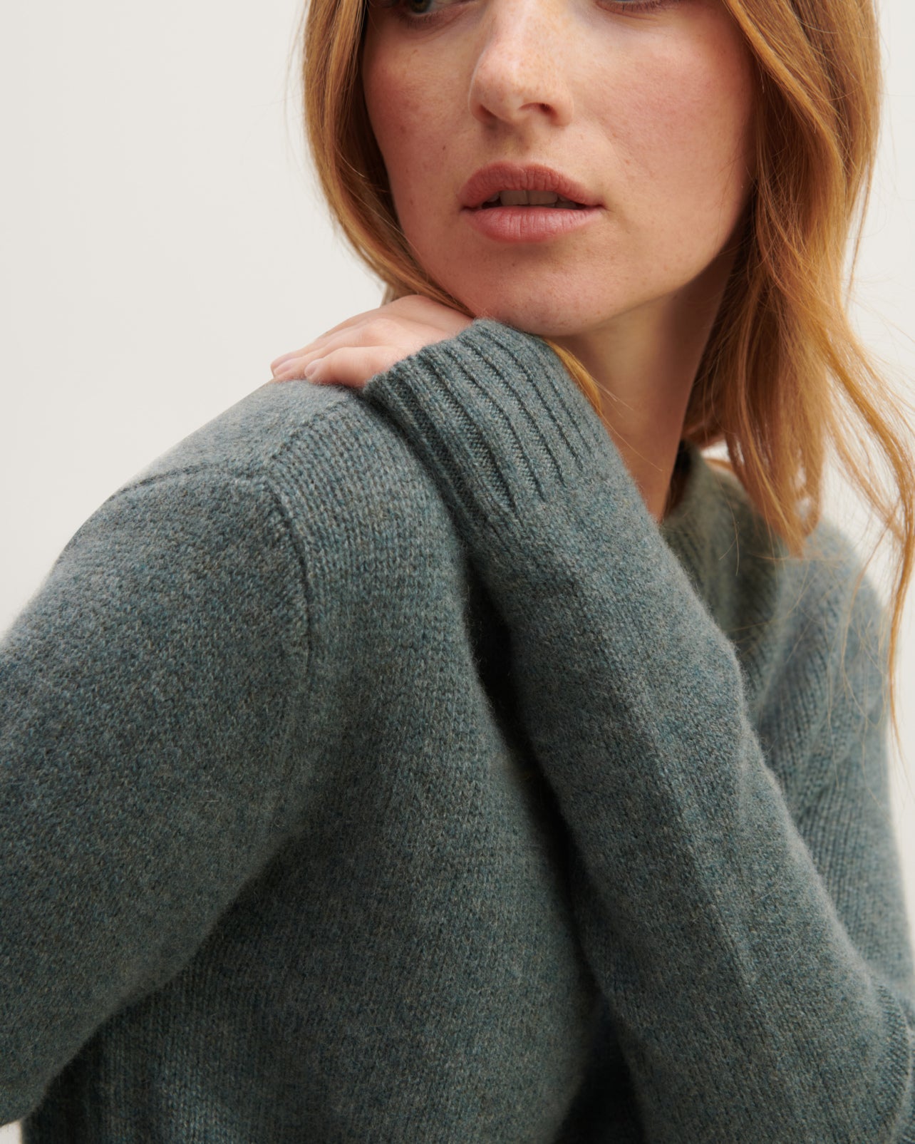 Pull col rond-VERT RIVAGE-100% cachemire