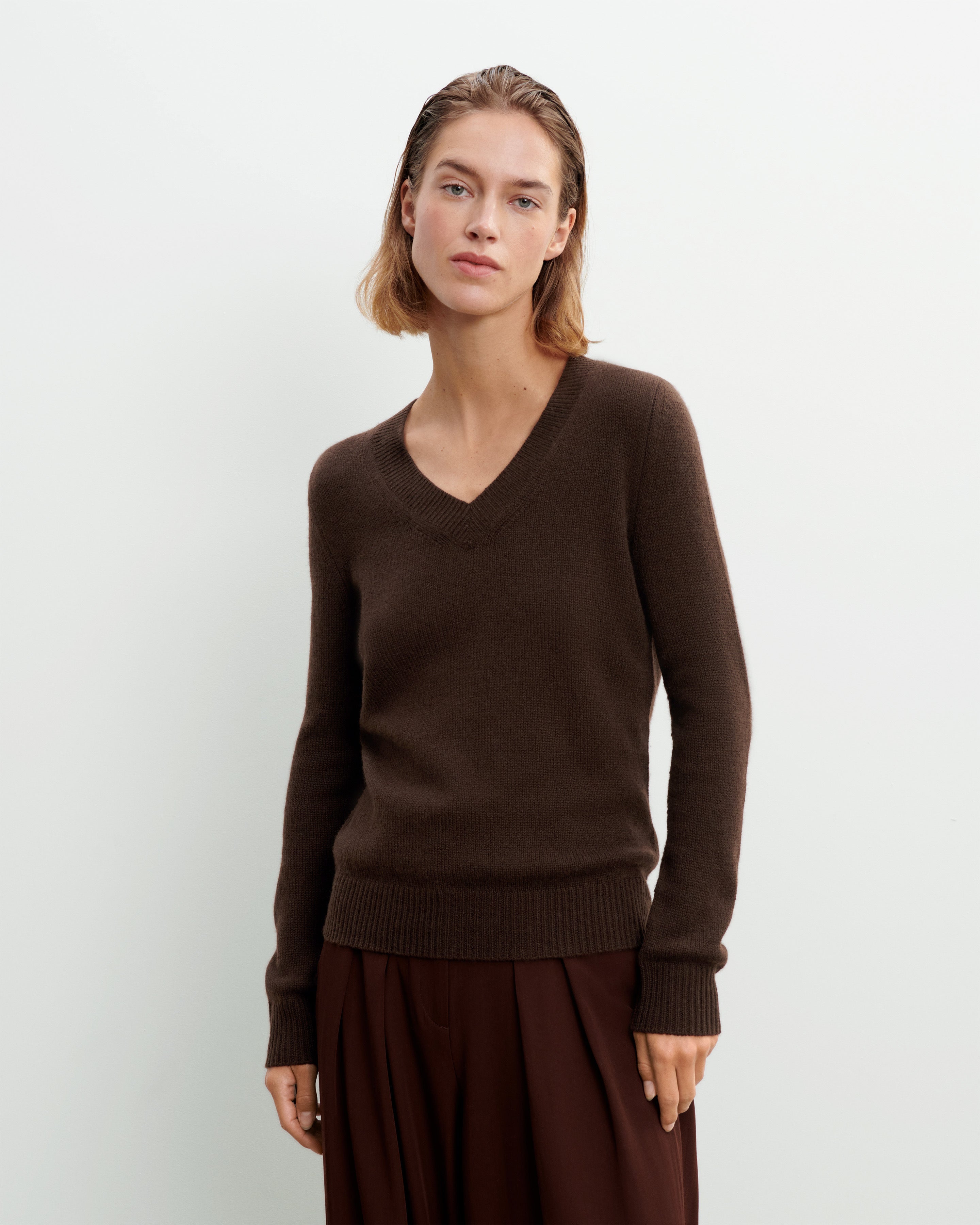 Pull col V-CHOCOLAT-100% cachemire