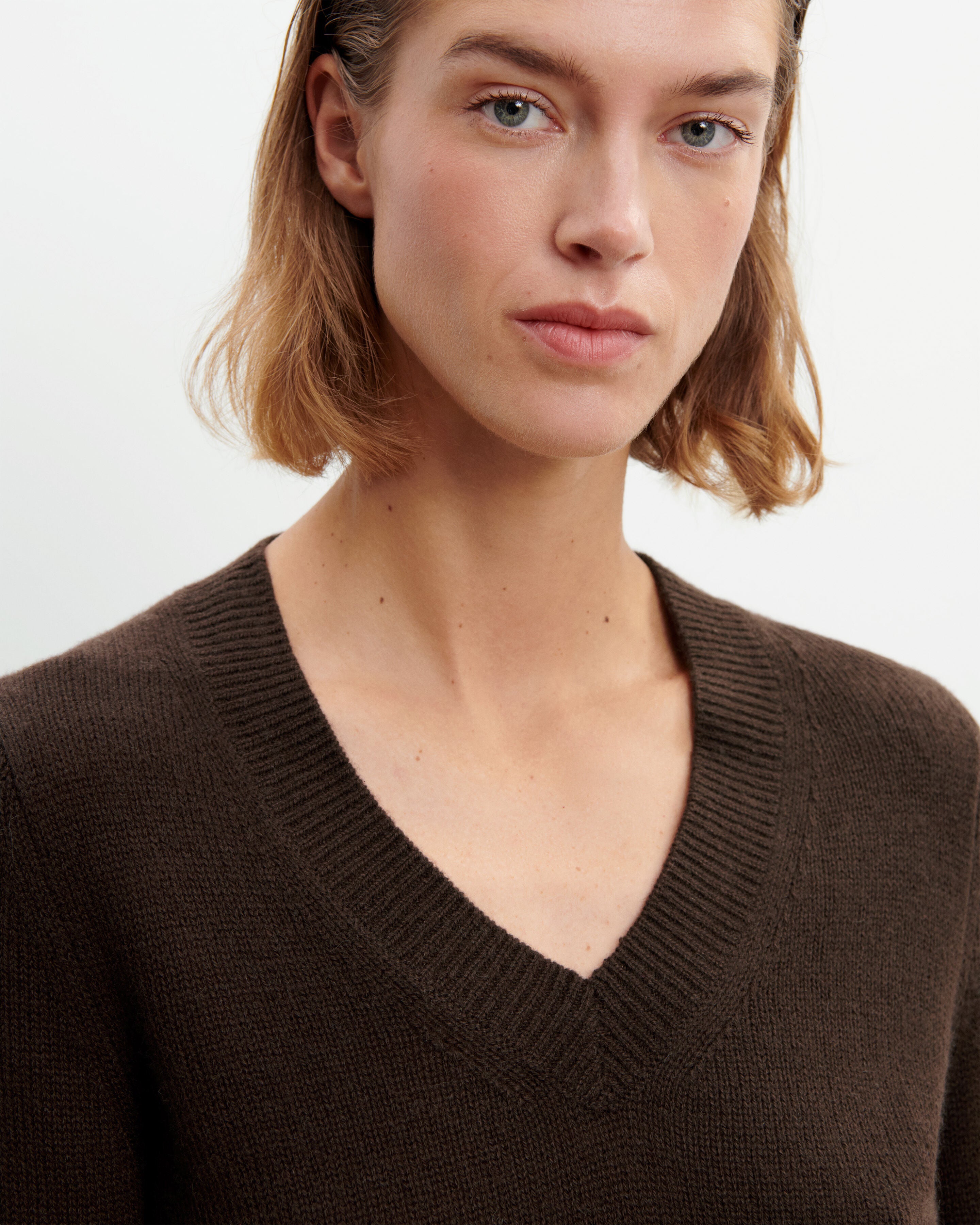 Pull col V-CHOCOLAT-100% cachemire