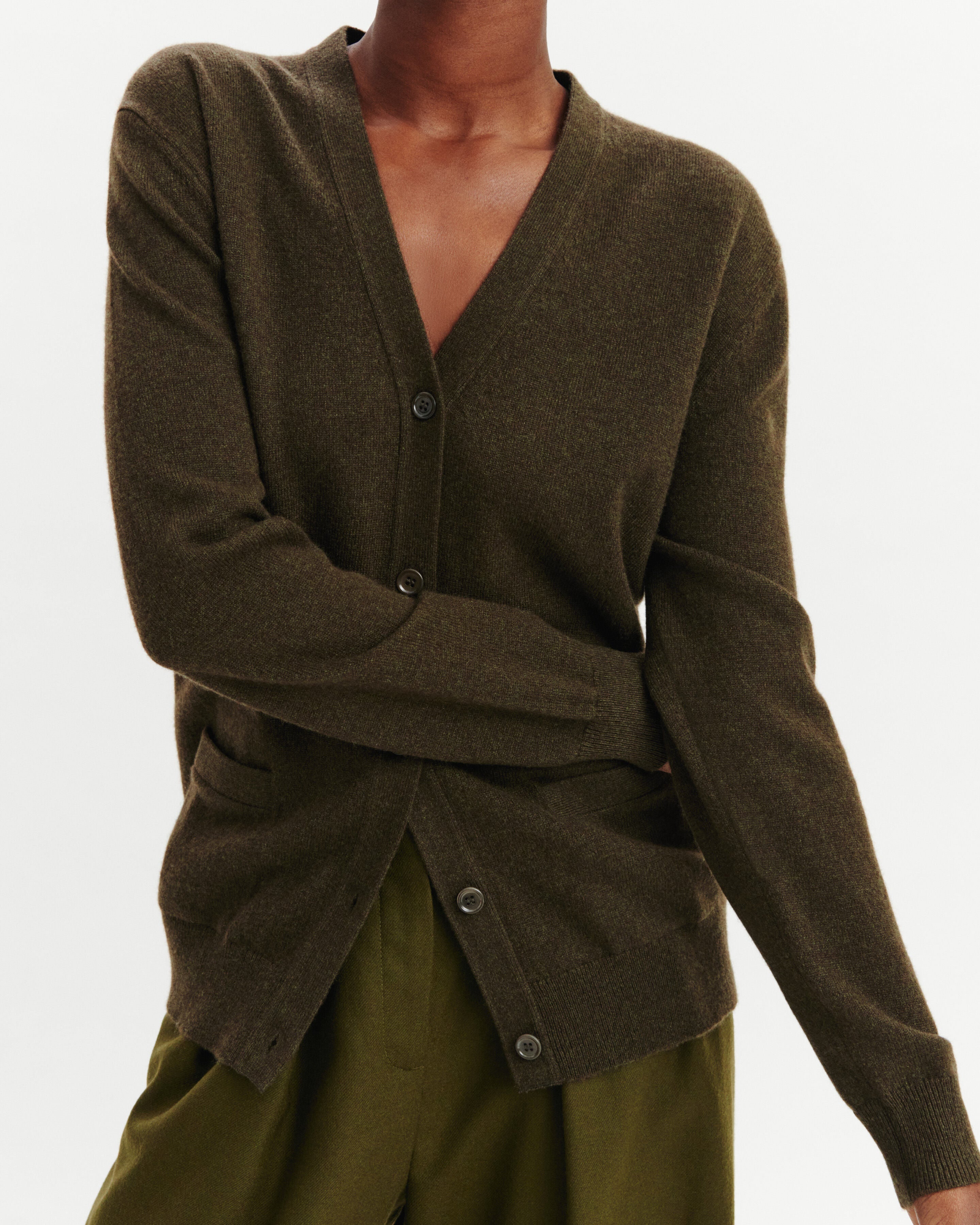 Gilet Origines-KAKI KOMBU-100% cachemire