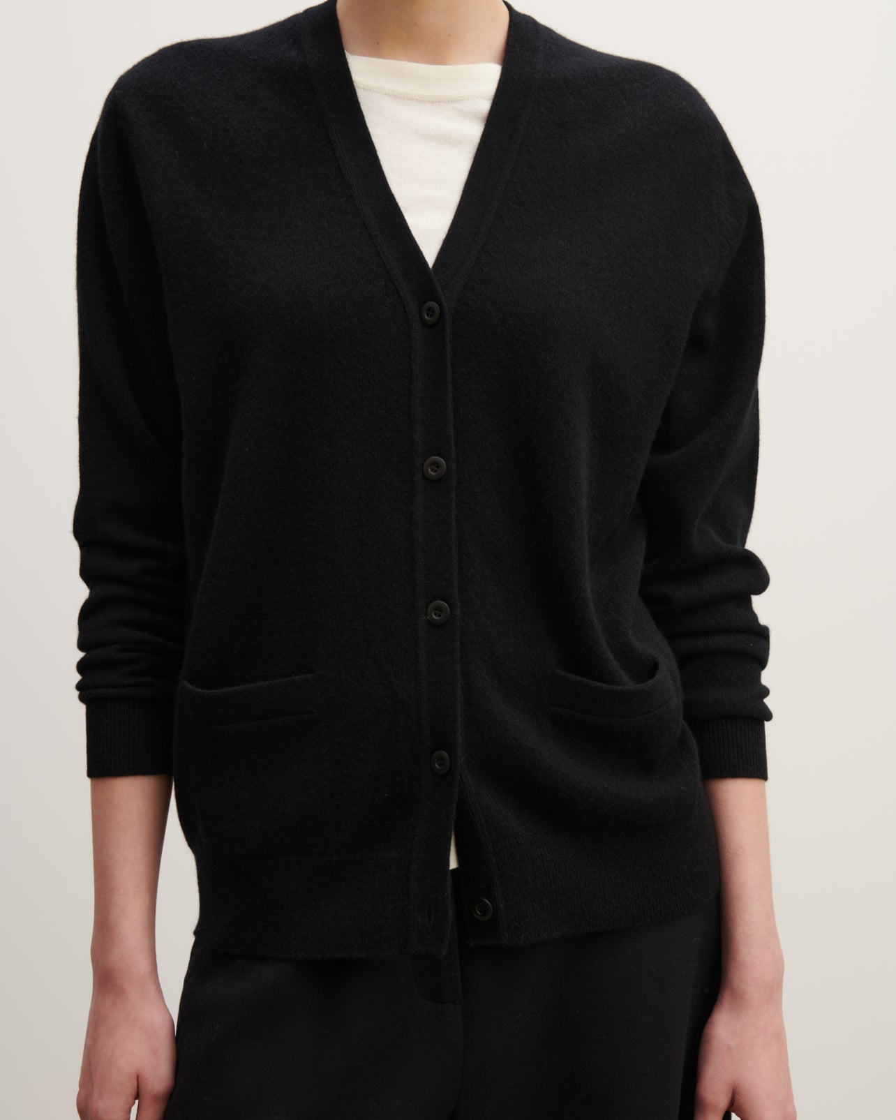 Gilet classique-NOIR-100% CACHEMIRE