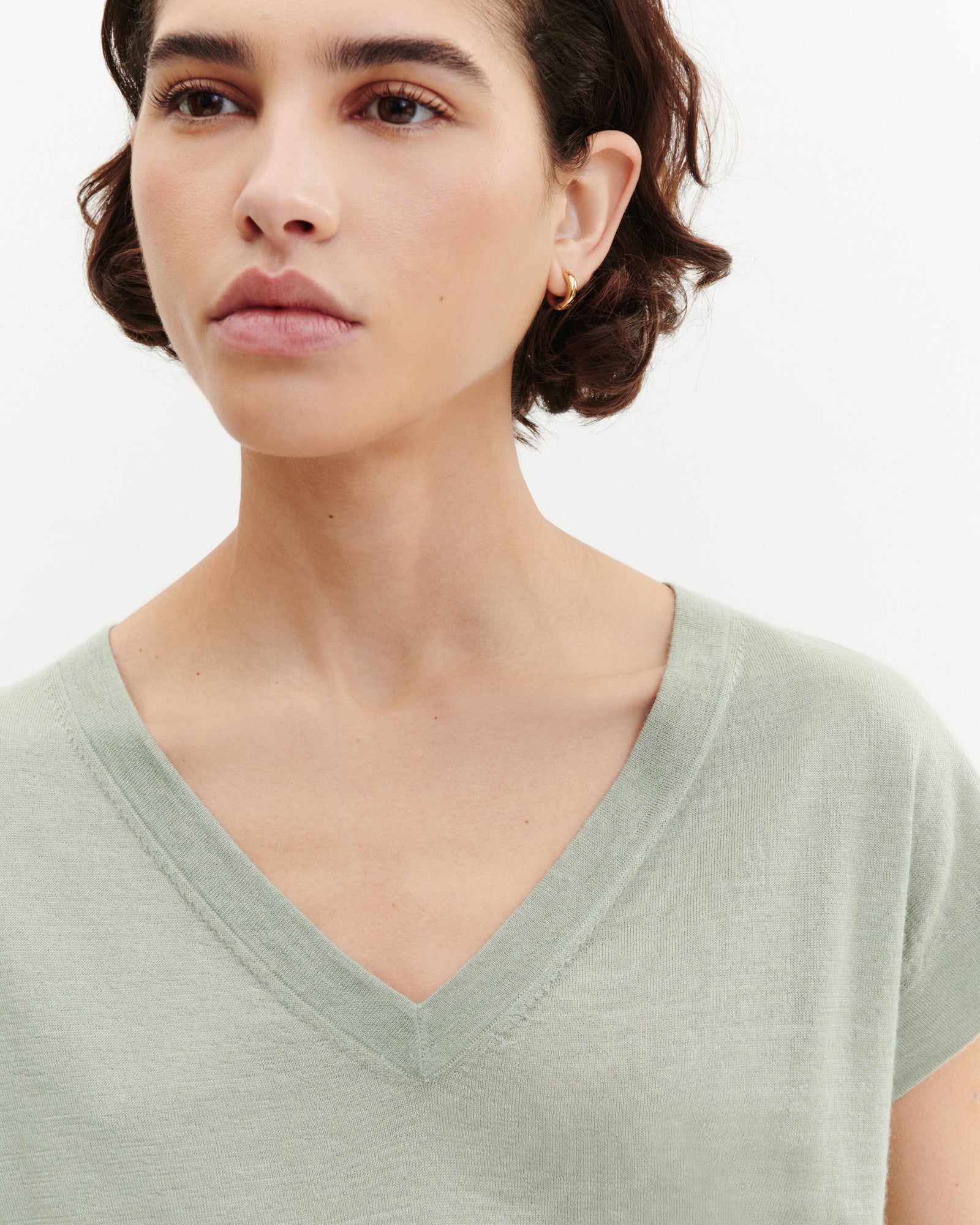 T-shirt col V -VERT AMANDE-70% cachemire 30% soie