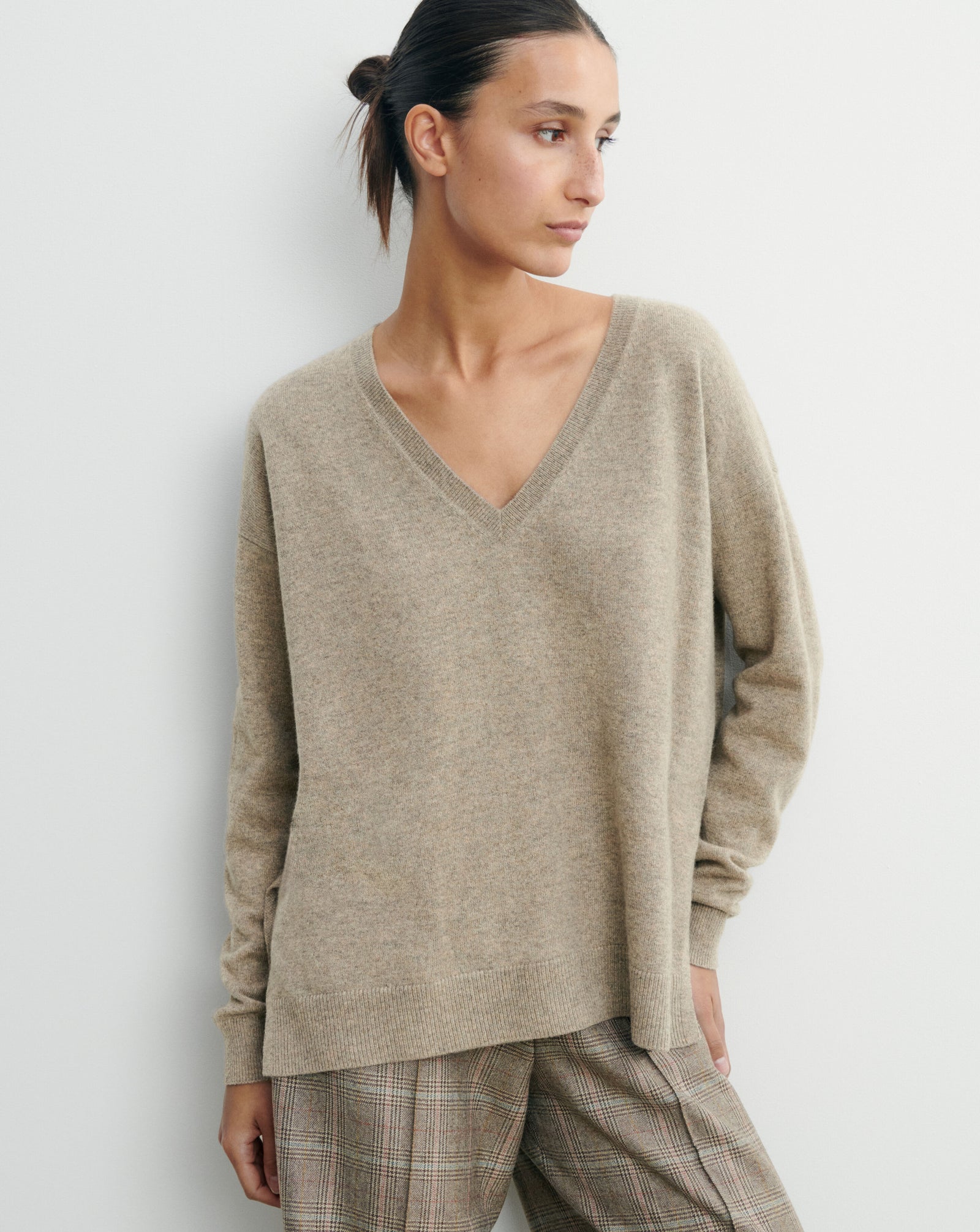 Pull col V ample-MILLET-100% cachemire