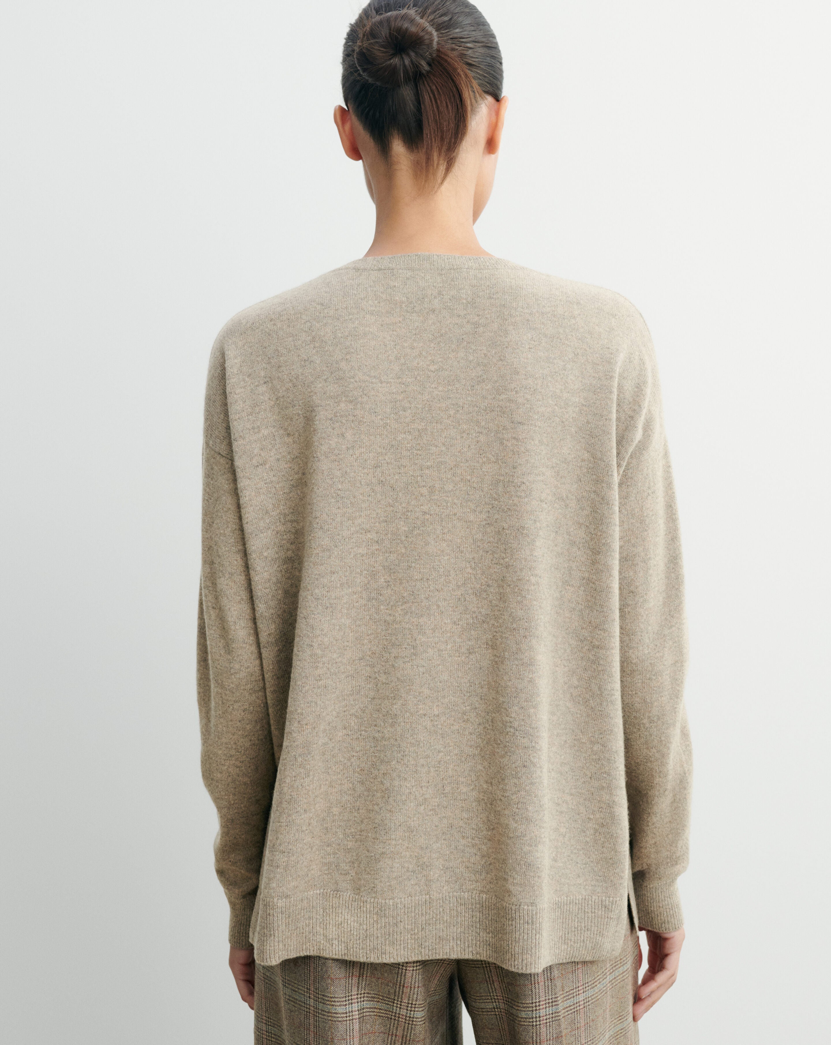 Pull col V ample-MILLET-100% cachemire