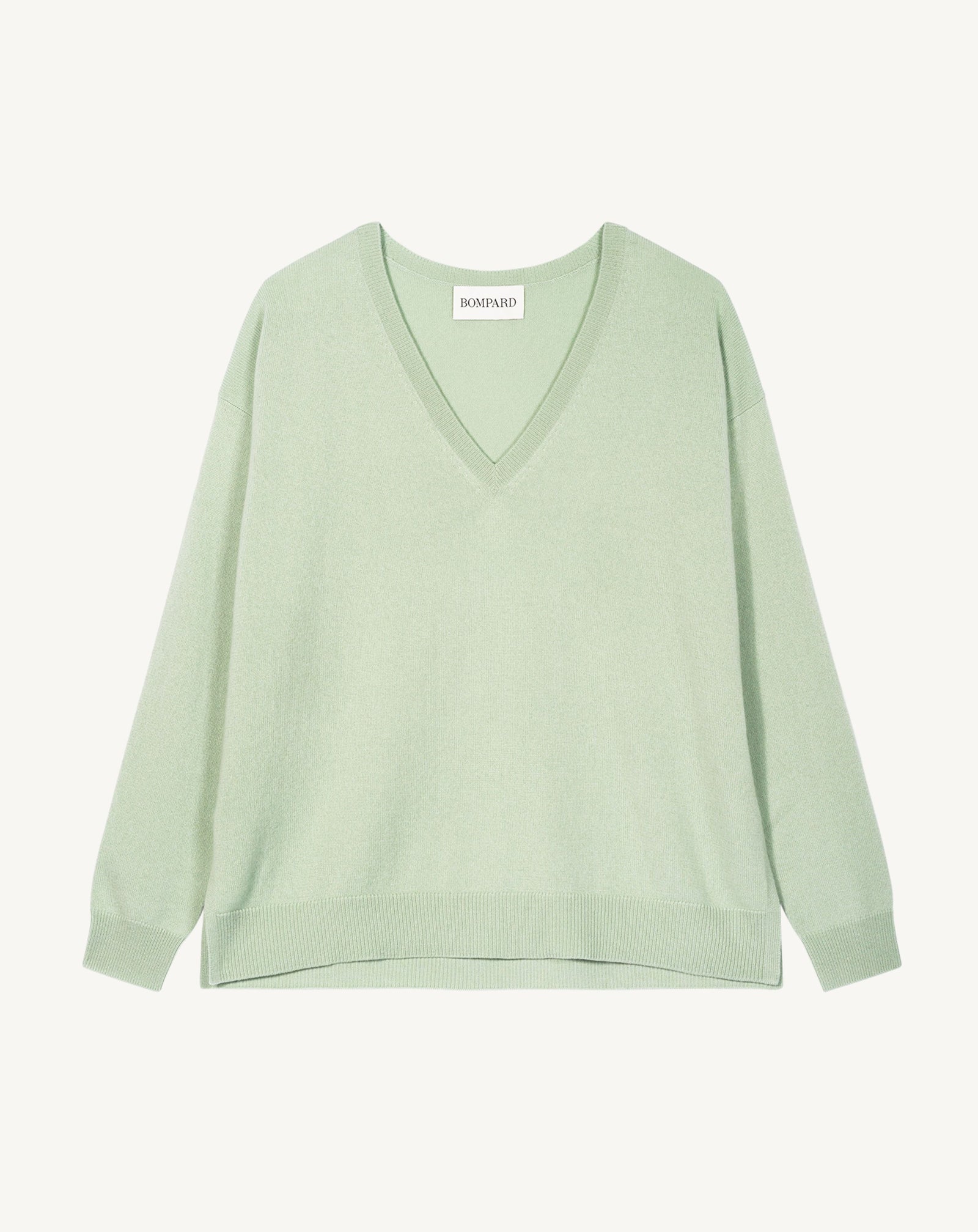 Pull col V ample fin-VERT AMANDE-100% cachemire