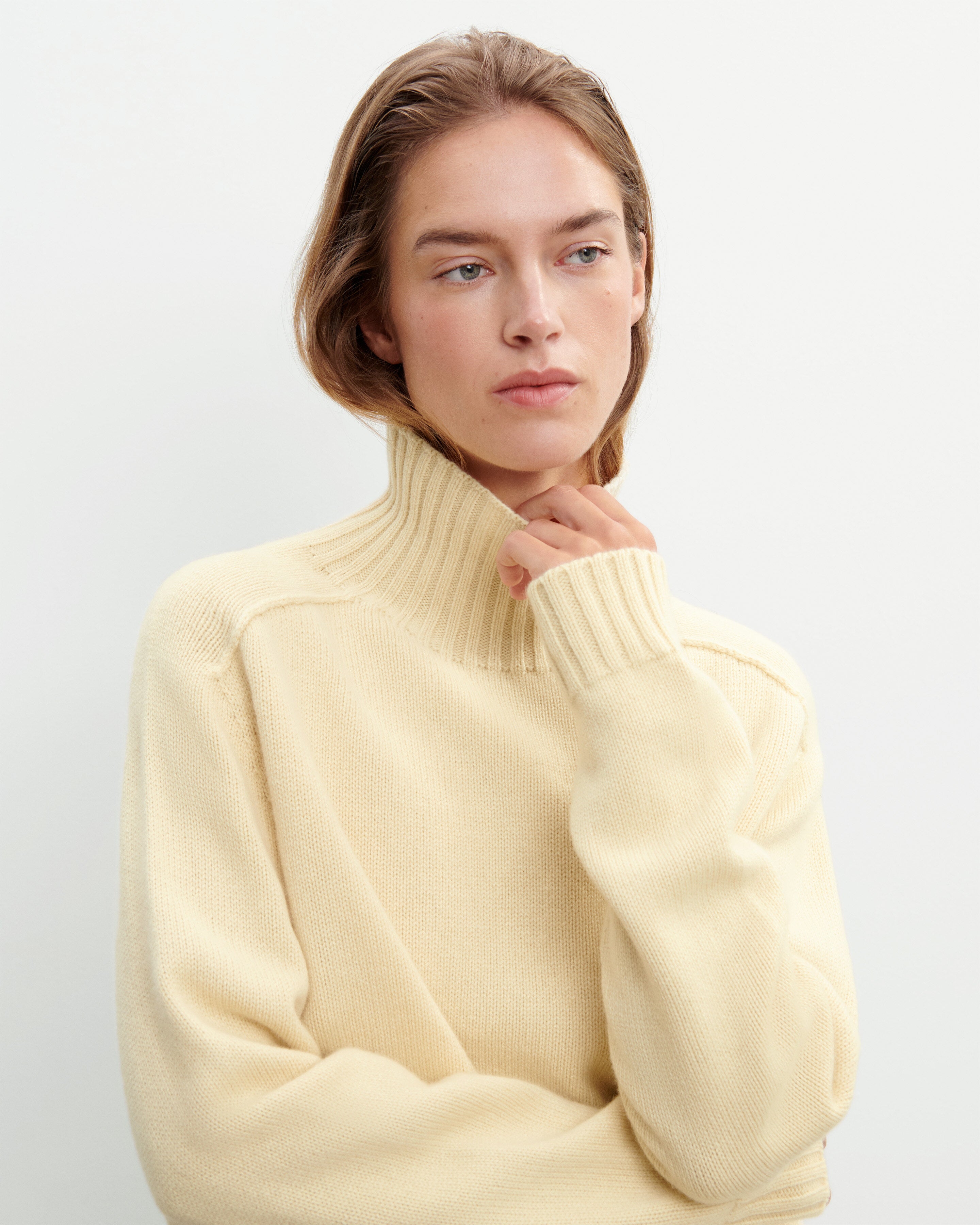 Col montant manches marteau-JAUNE PRIMEVERE-100% cachemire