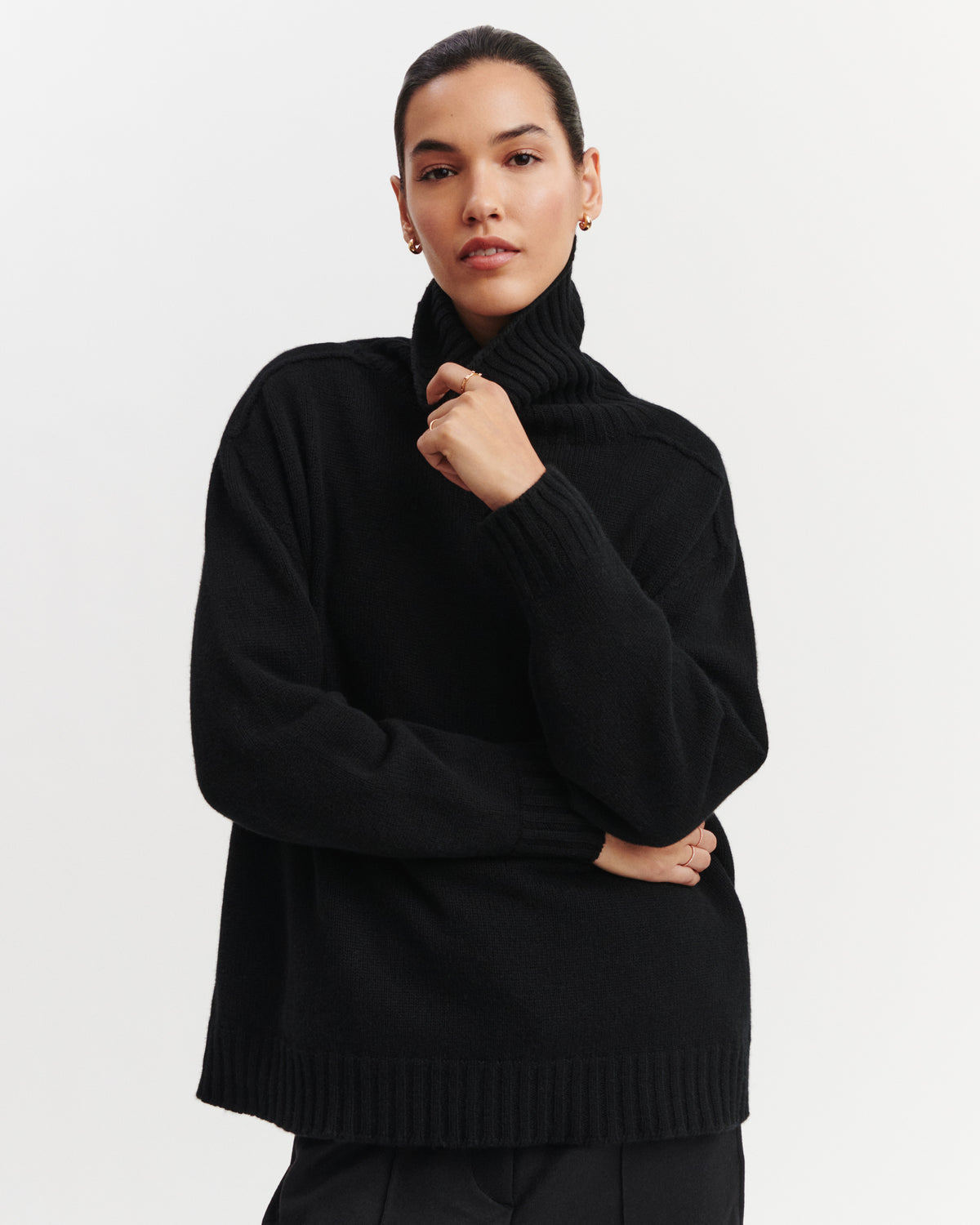 Col roulé manches marteau-NOIR-100% cachemire