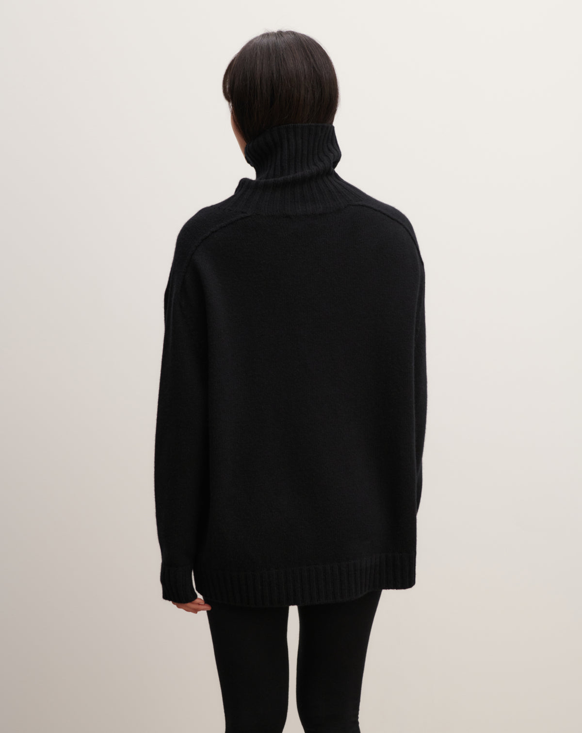 Col roulé manches marteau-NOIR-100% cachemire