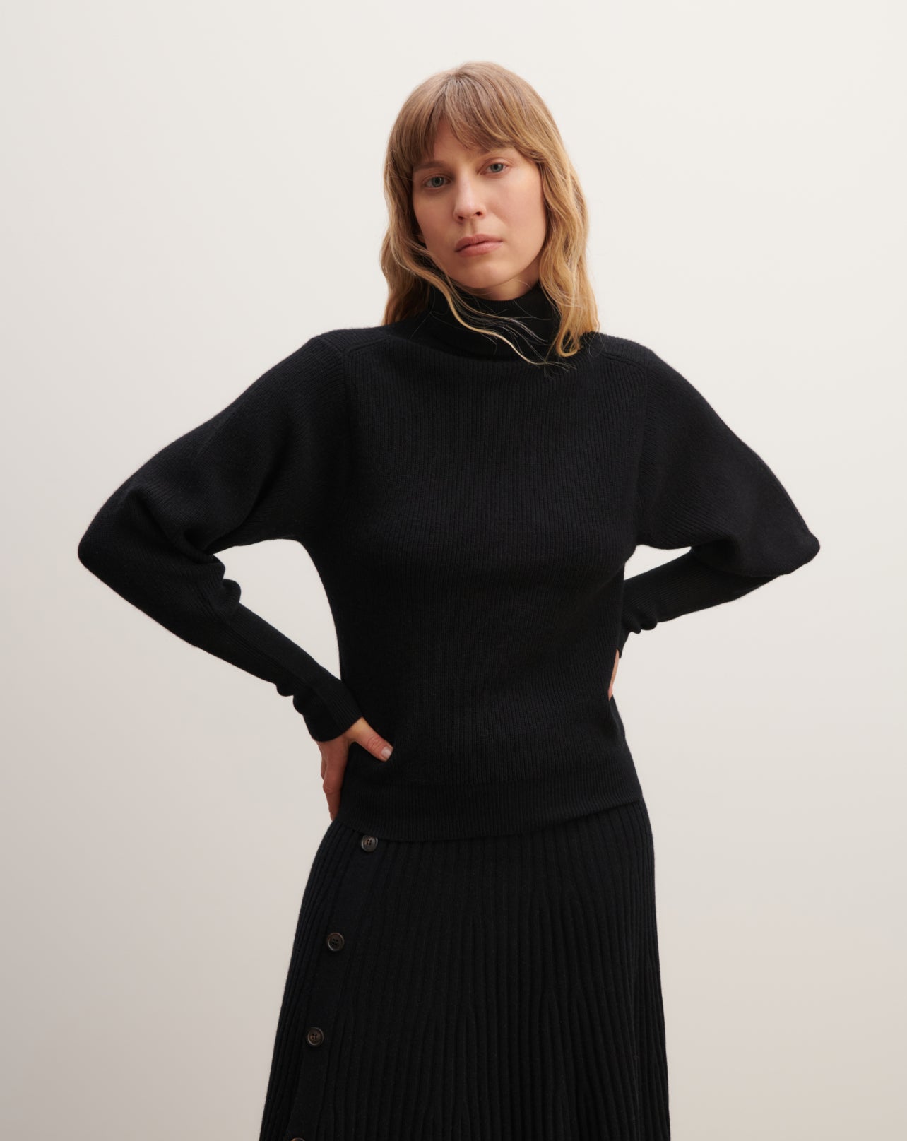 Col roulé manches ballon-NOIR-100% cachemire
