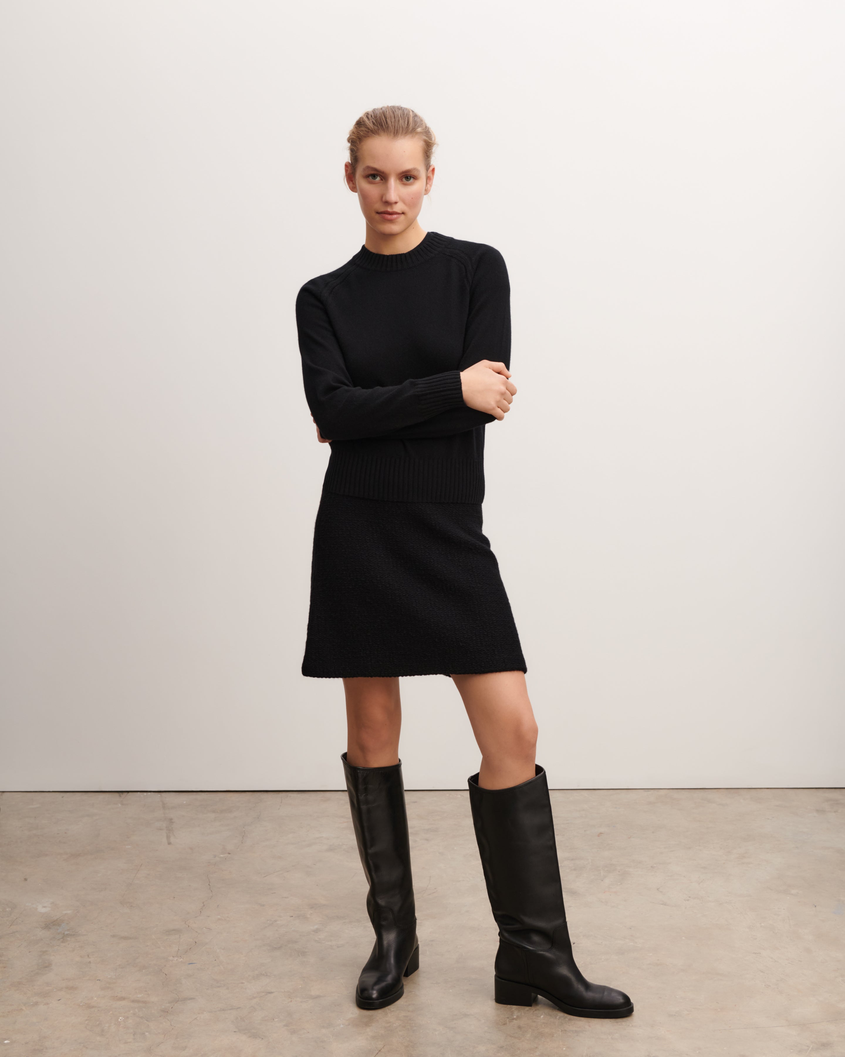 Pull col rond ajusté-NOIR-70% cachemire 30% soie