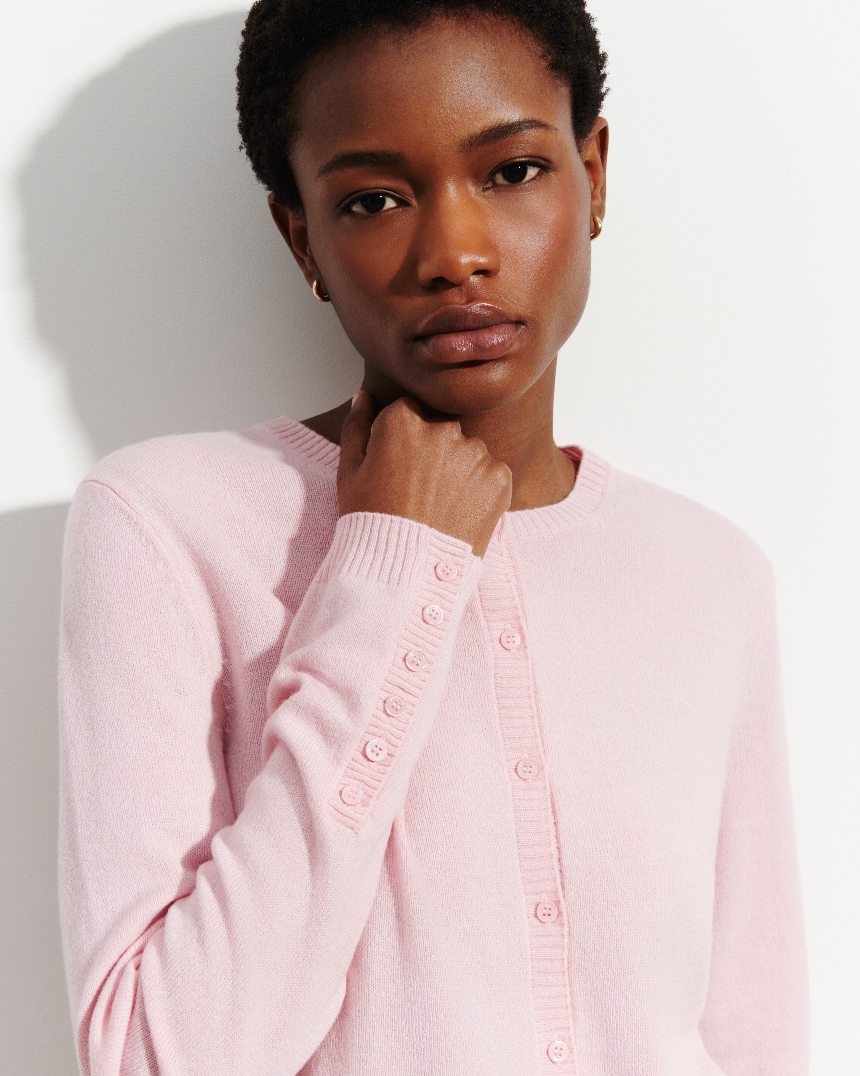 Cardigan with buttoned sleeves in Cashmere Women sakura | Eric Bompard