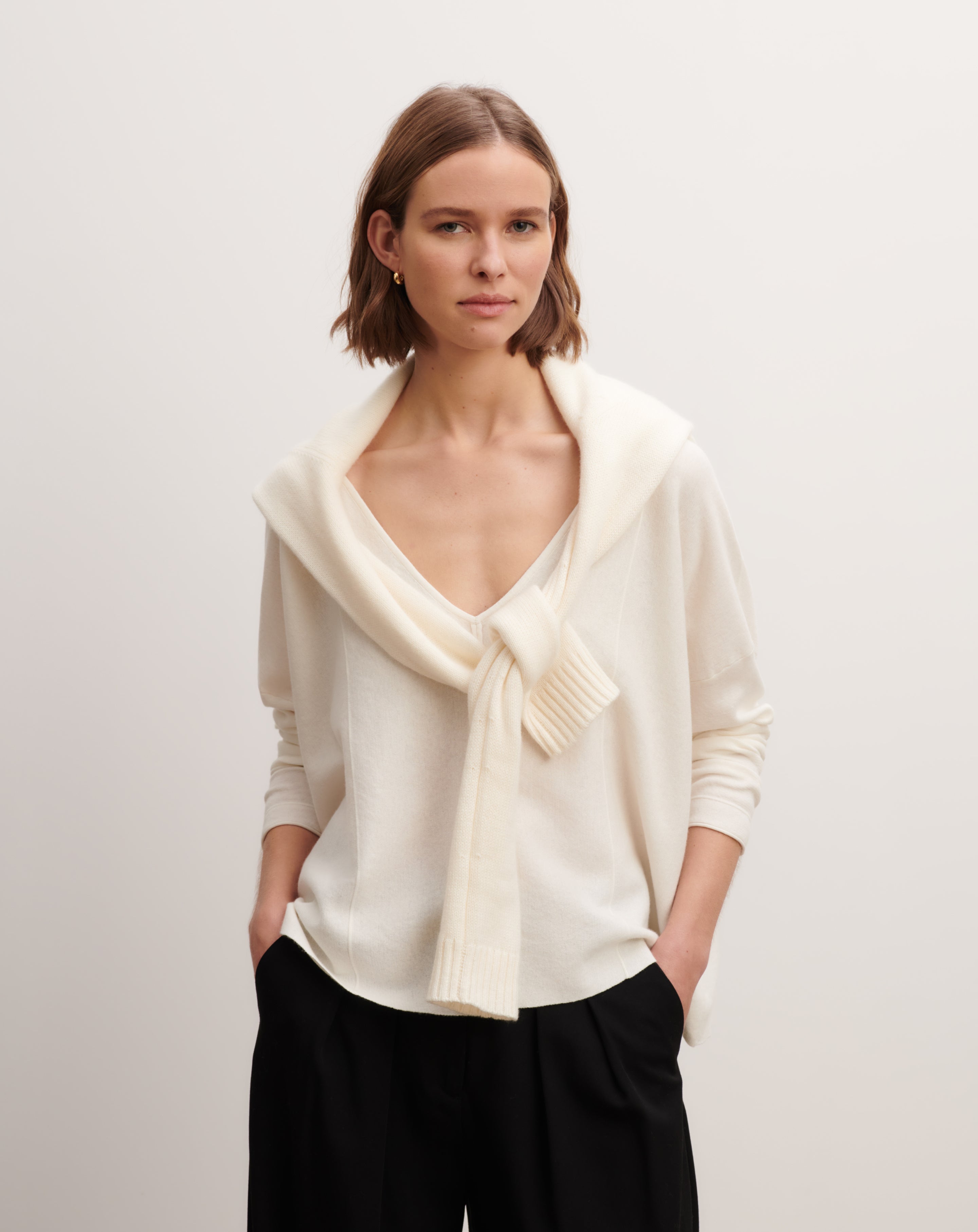 Pull col V minimaliste-NATUREL-70% coton 30% cachemire