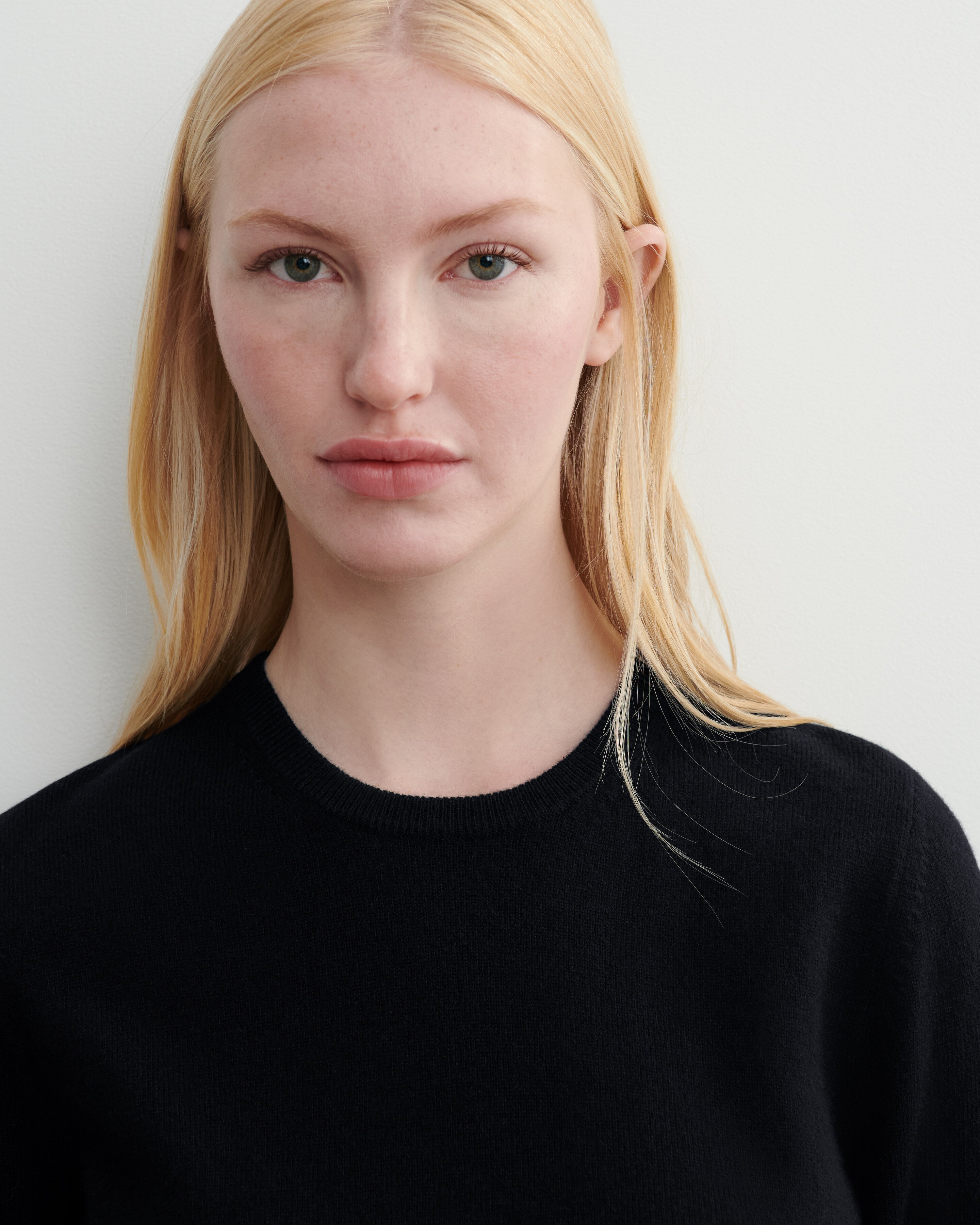 Pull col rond classique-NOIR-100% cachemire